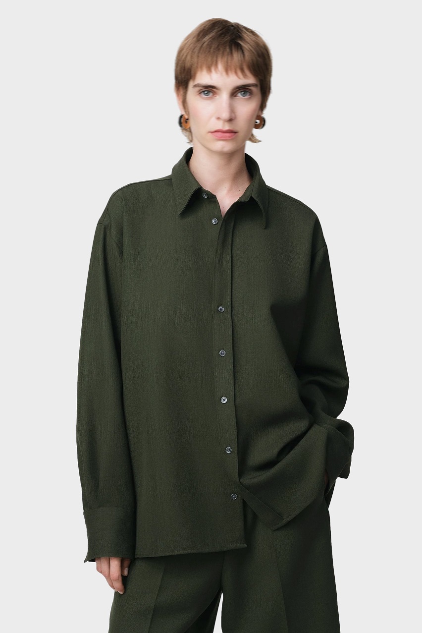AMI PARIS Back Slit Oversized Shirt in Loden AMI PARIS Back Slit Oversized Shirt in Loden