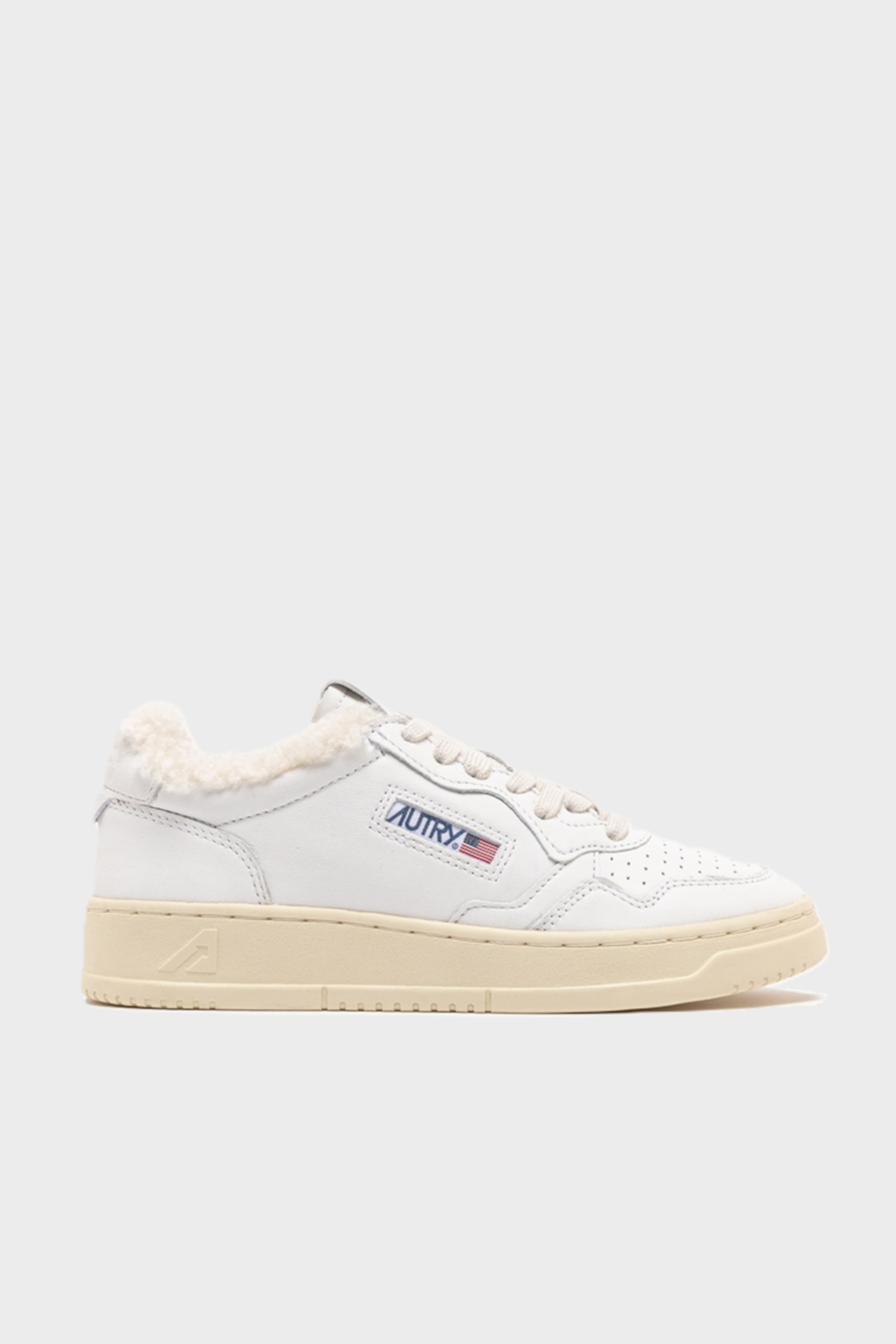 AUTRY ACTION SHOES Medalist Low Sneaker Shearling in White