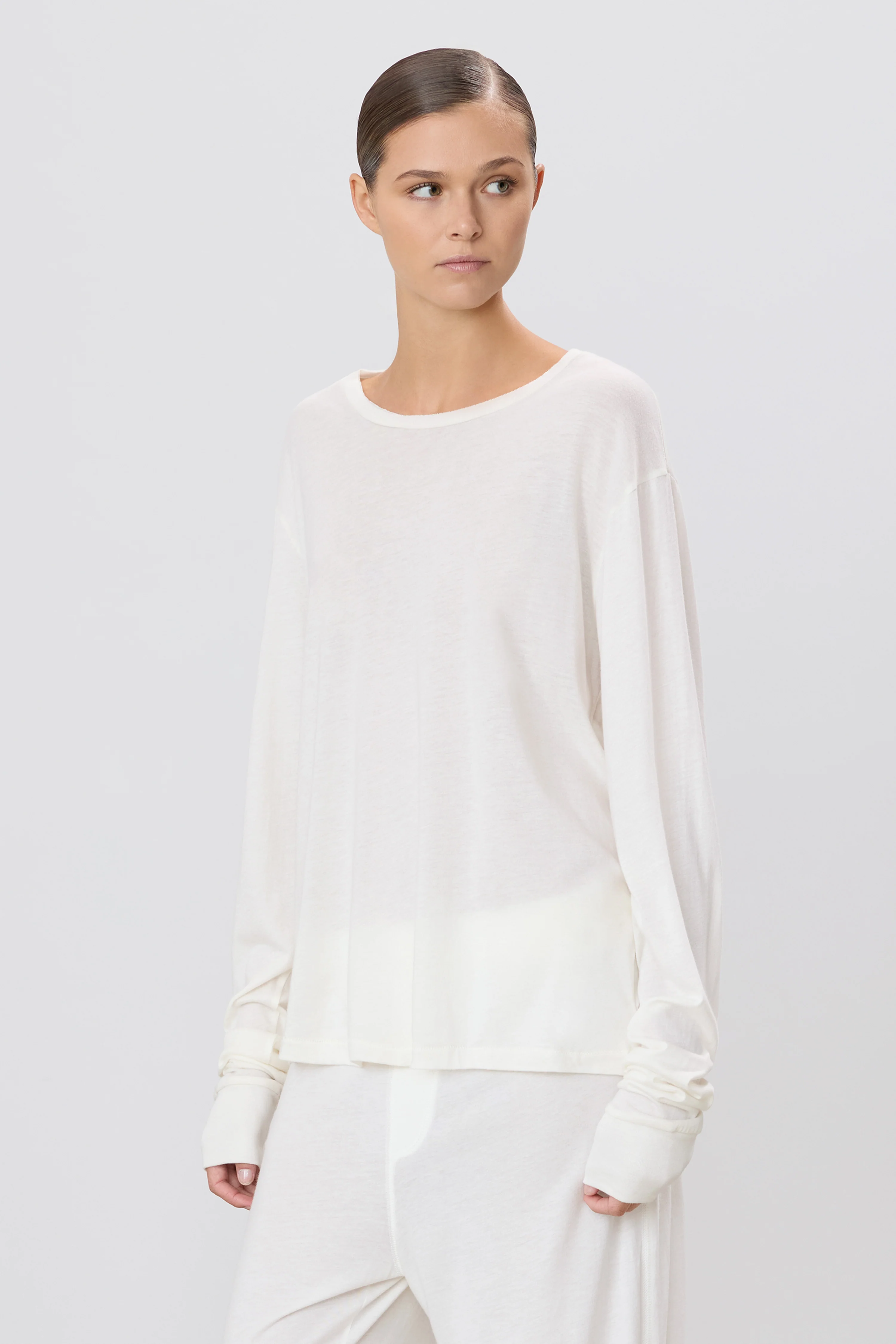 ÉTERNE Long Sleeve Boyfriend Tee in Ivory