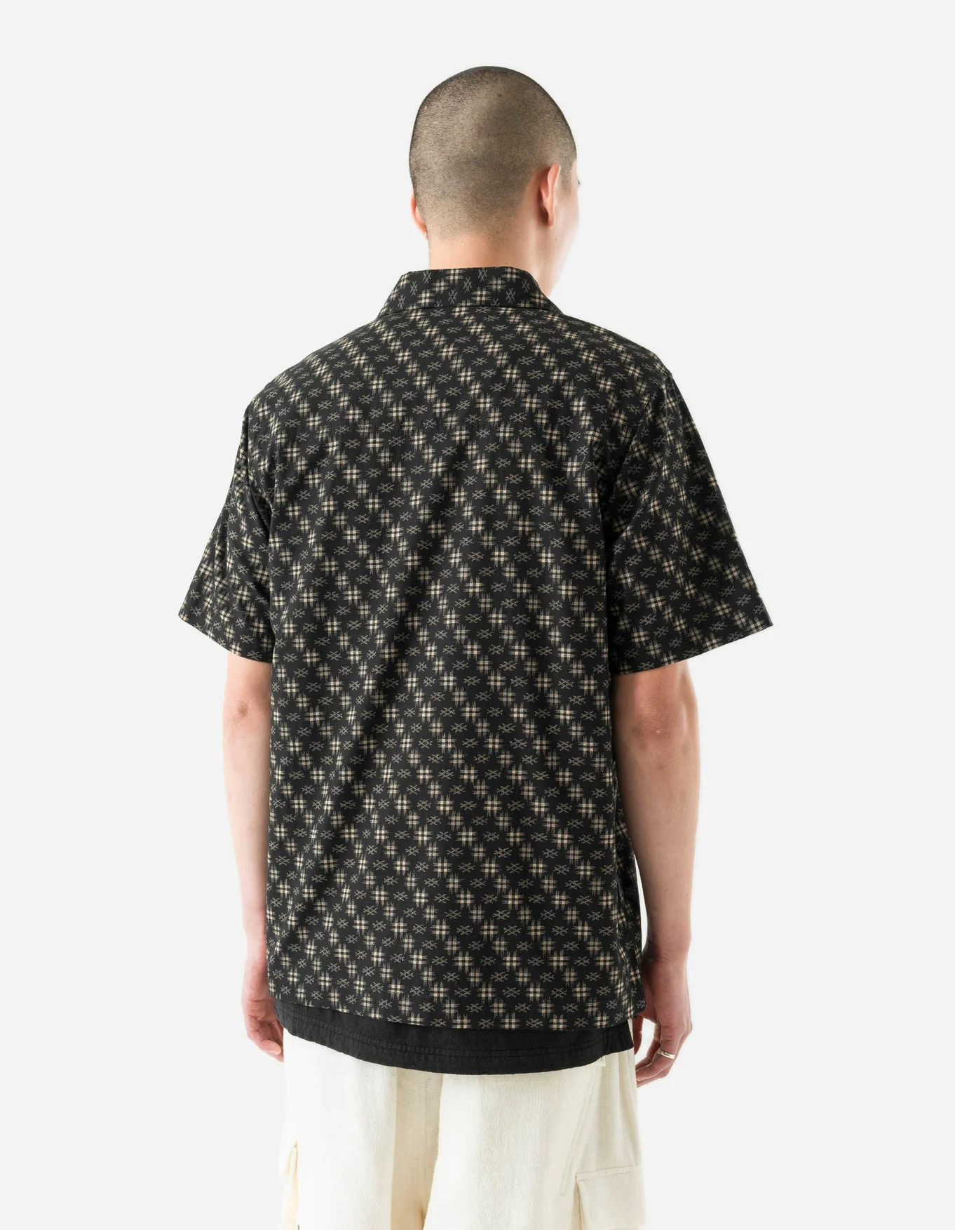 MAHARISHI 7320 Kasuri Cuban Collar Shirt in Black