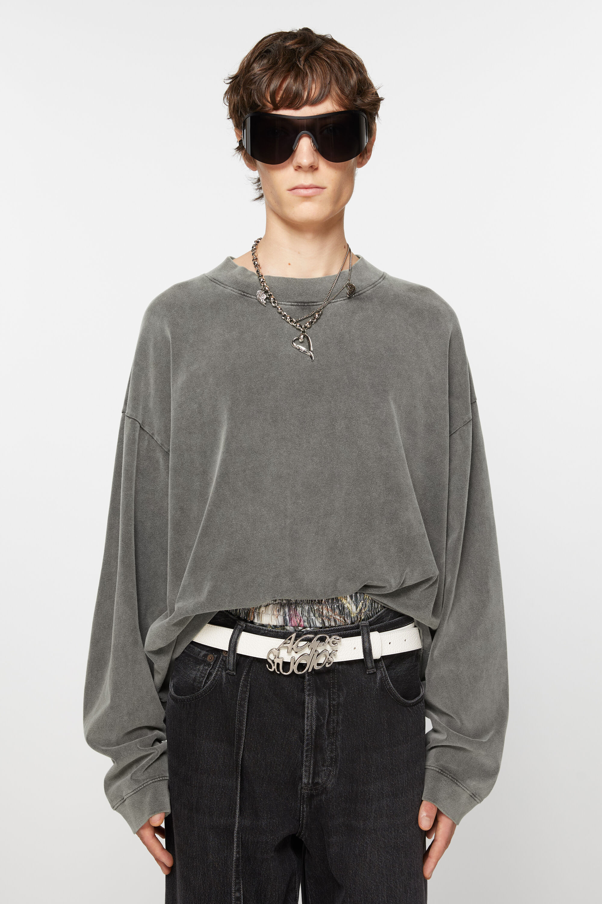 ACNE STUDIOS Vintage Oversize Longsleeve in Faded Black S