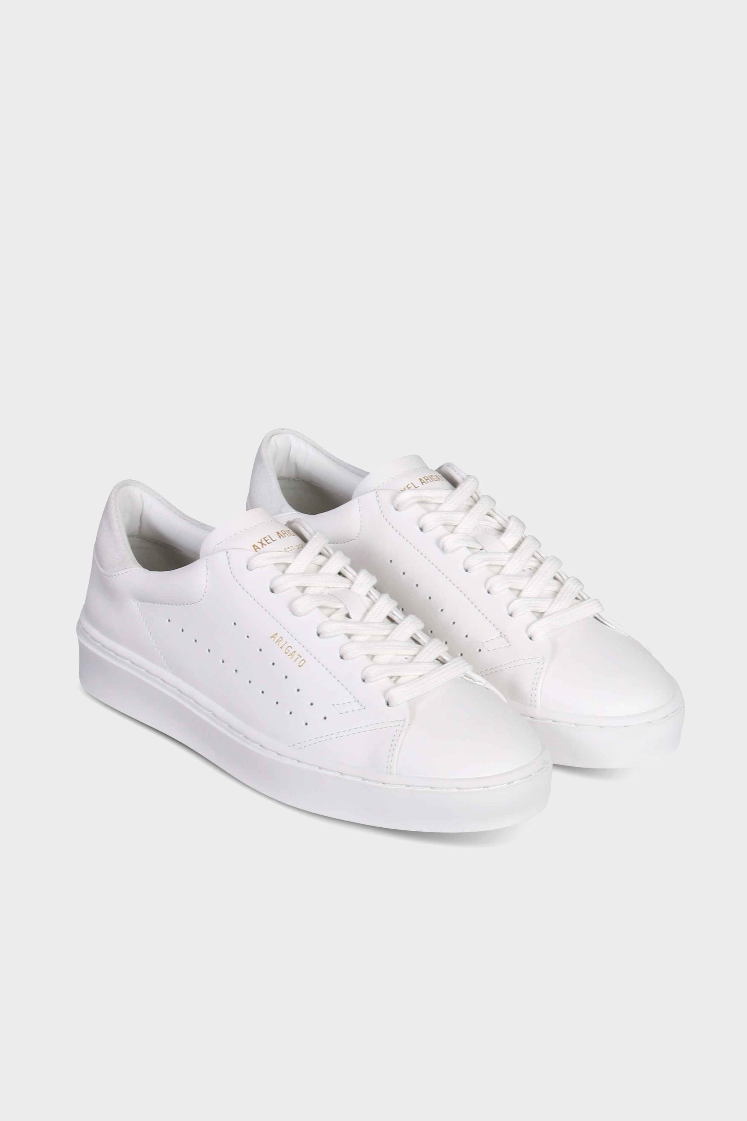 AXEL ARIGATO Court Sneaker in White/Light Grey 45