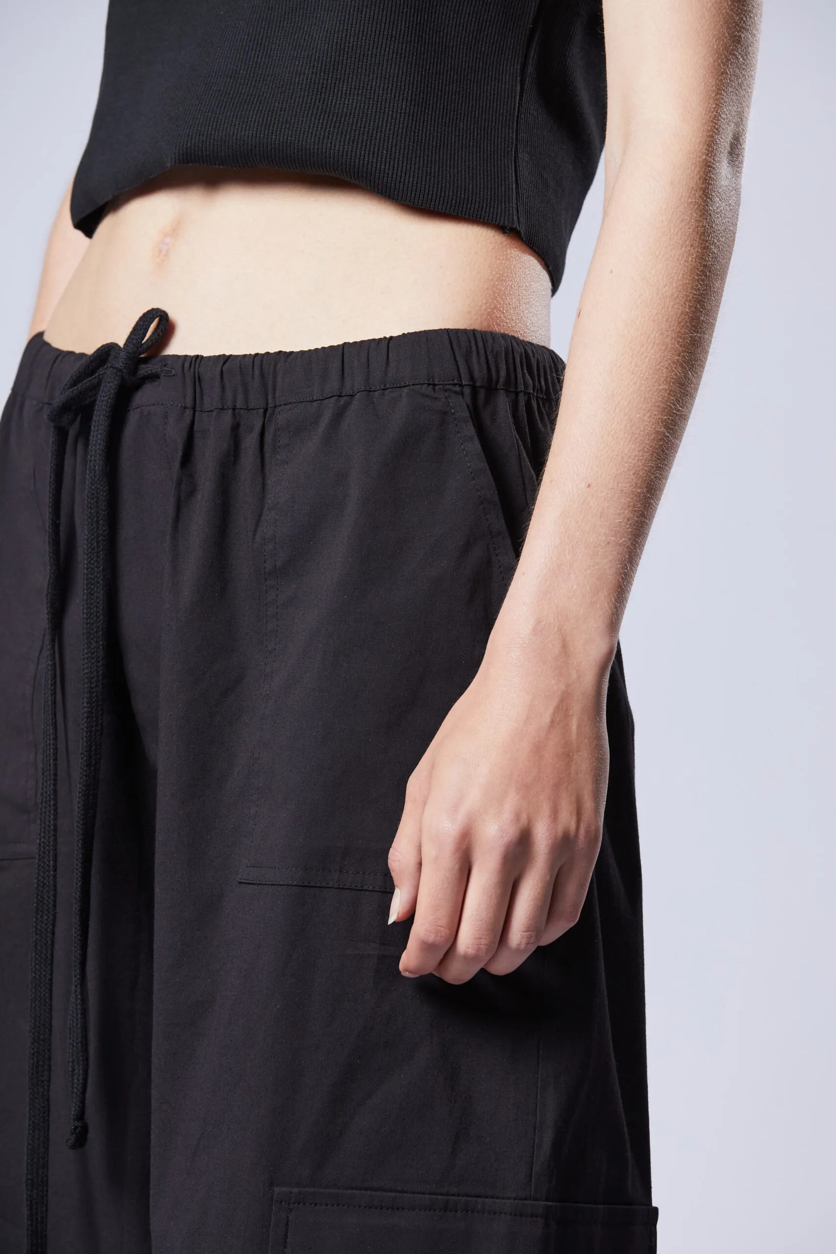 THOM KROM Wide Leg Cargo Pant in Black XS