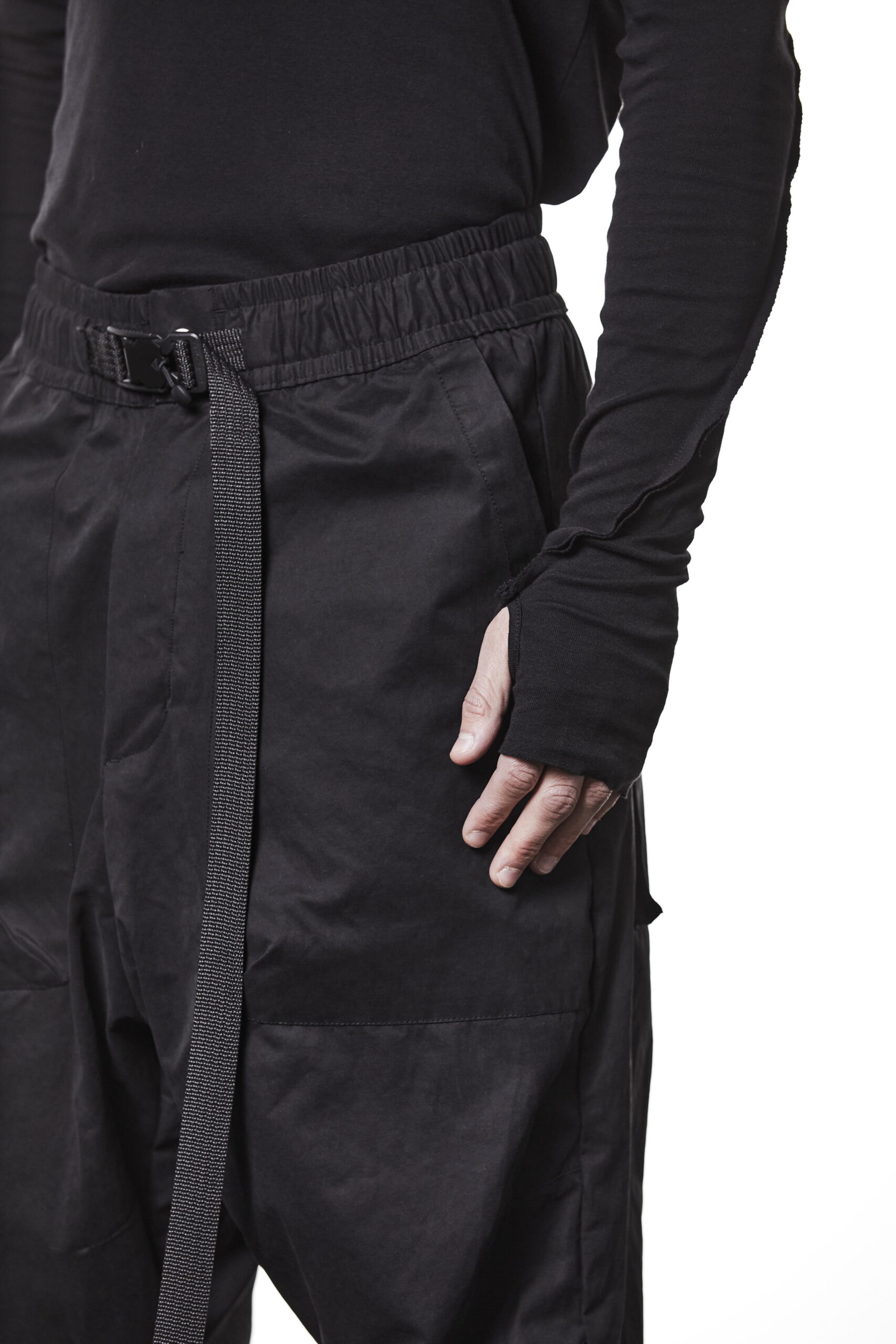 THOM KROM Belted Pant in Black