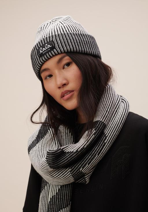 Lala Berlin Cap Lines Off-White Black