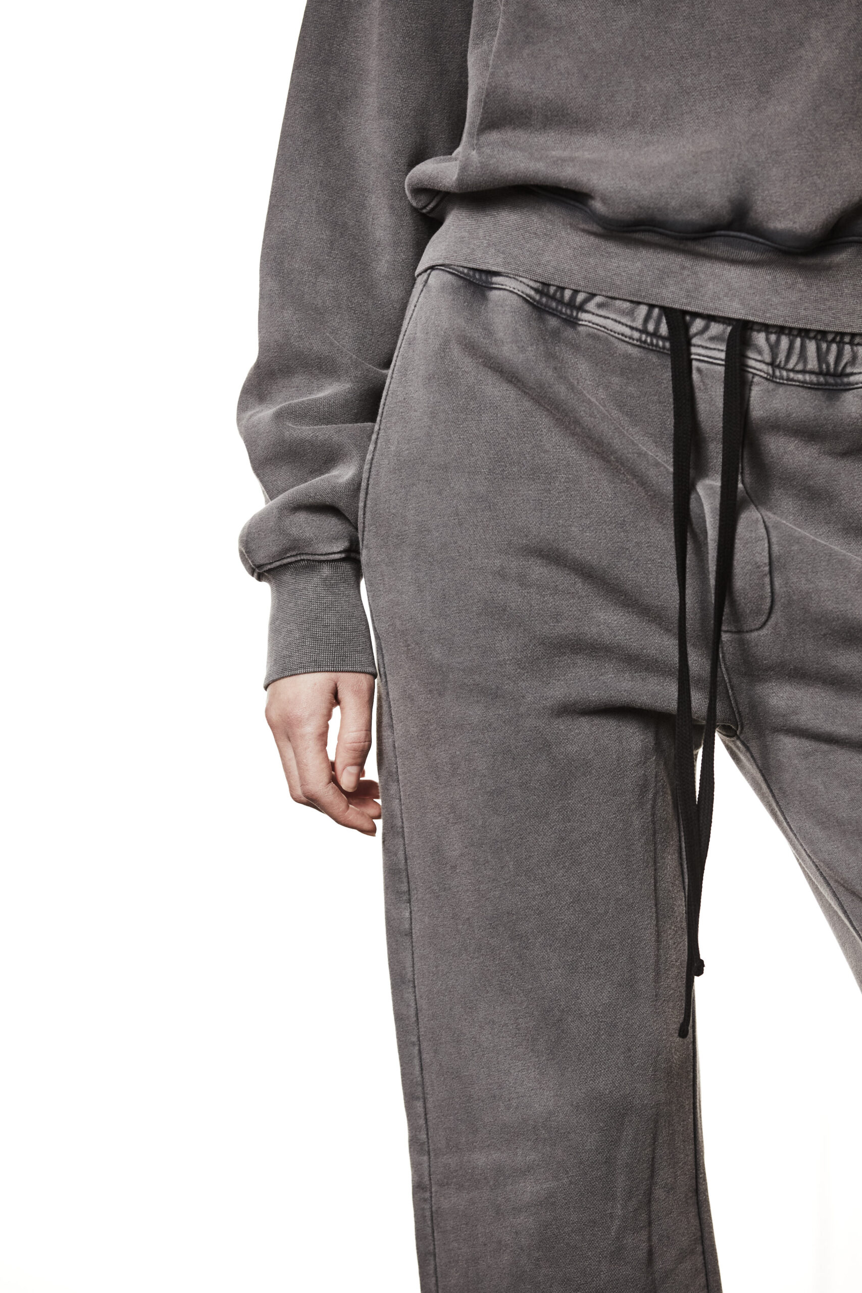 THOM KROM Cropped Hoodie in Used Grey