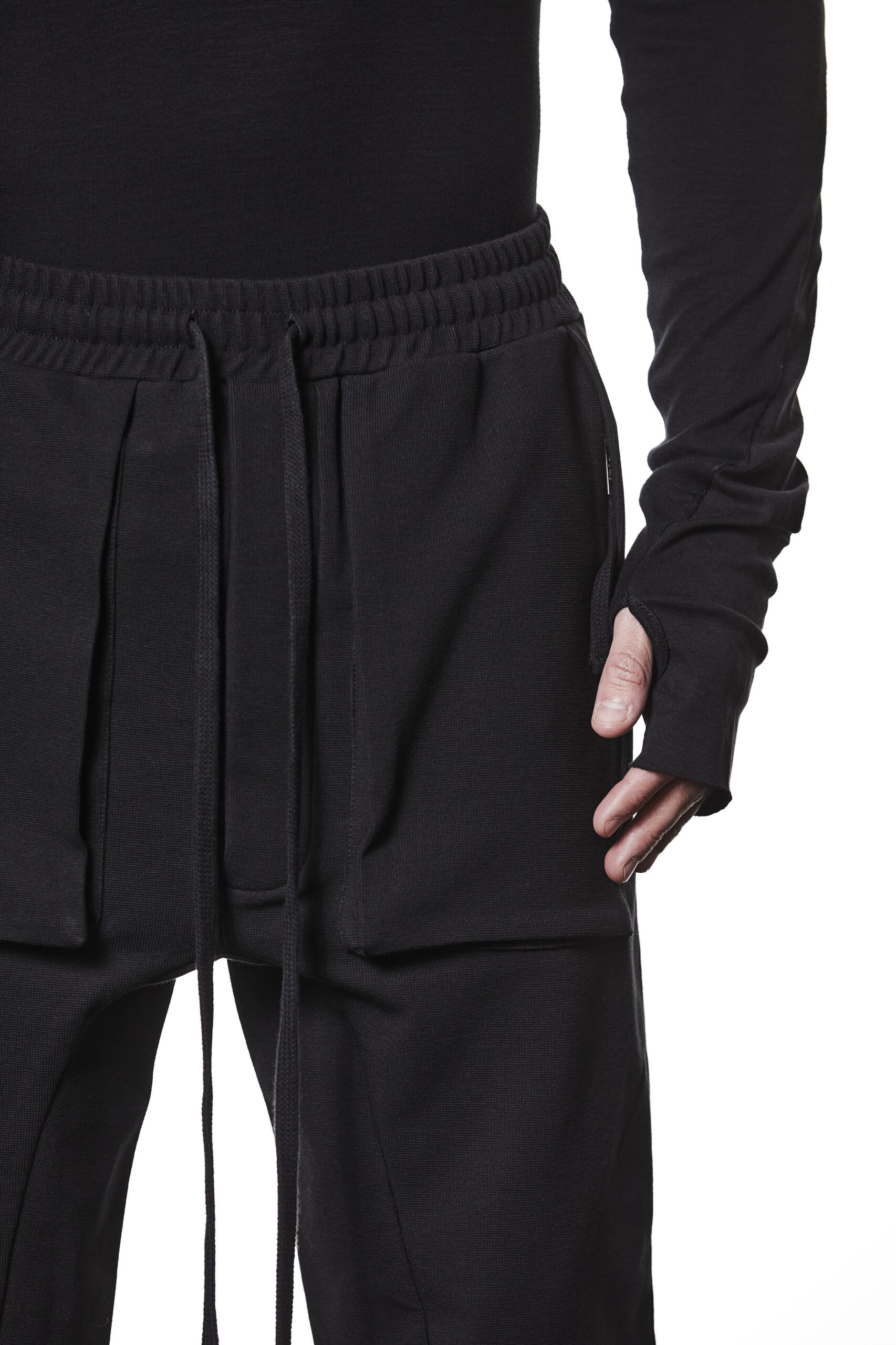 THOM KROM Woven Drop Crotch Pant in Black