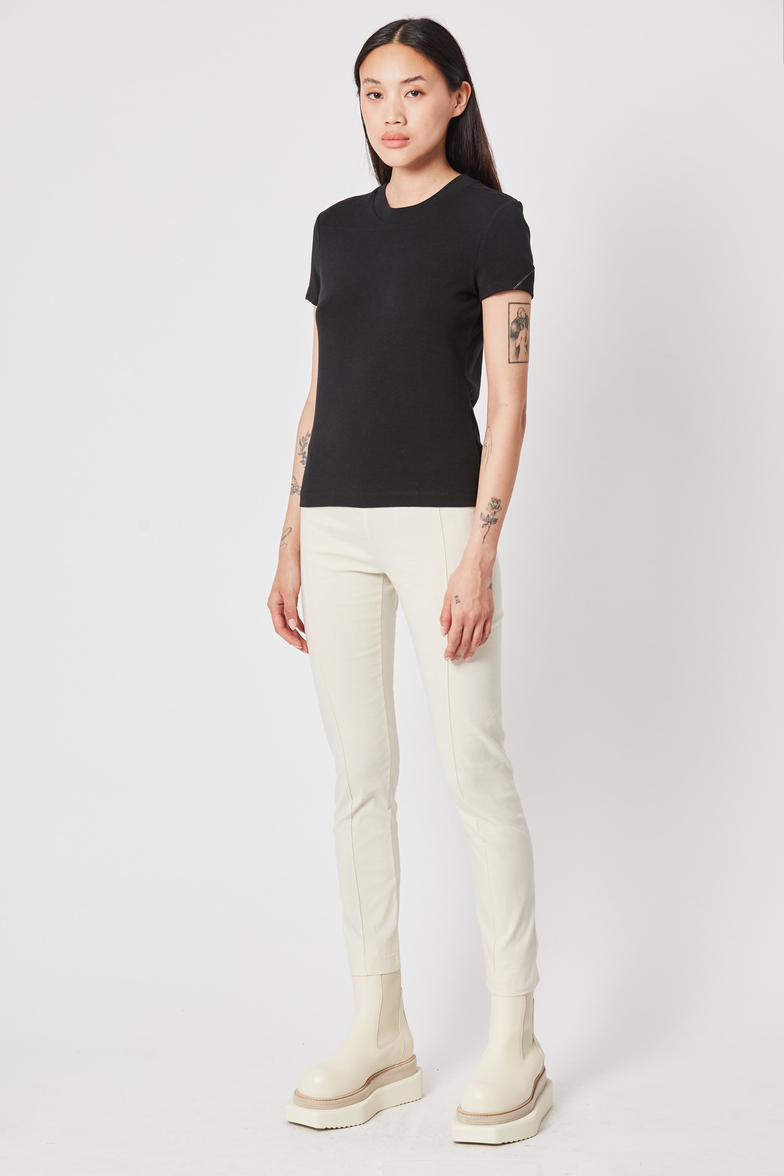 Thom Krom T-Shirt with Stitches in Black