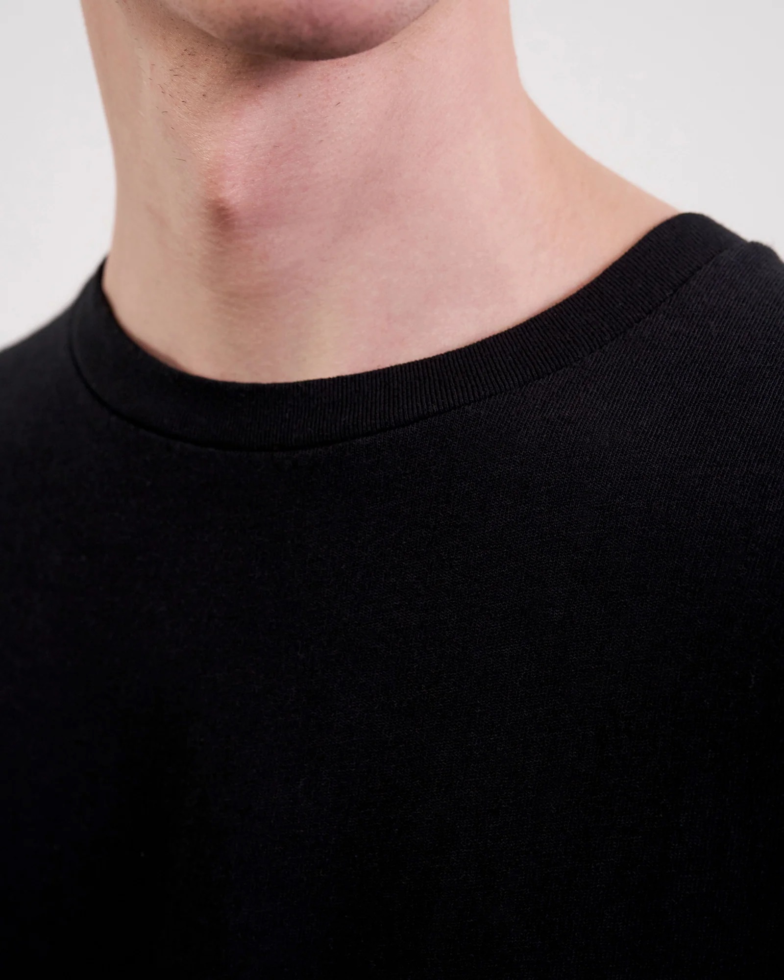 NILI LOTAN Bradley Tee in Jet Black NILI LOTAN Bradley Tee in Jet Black