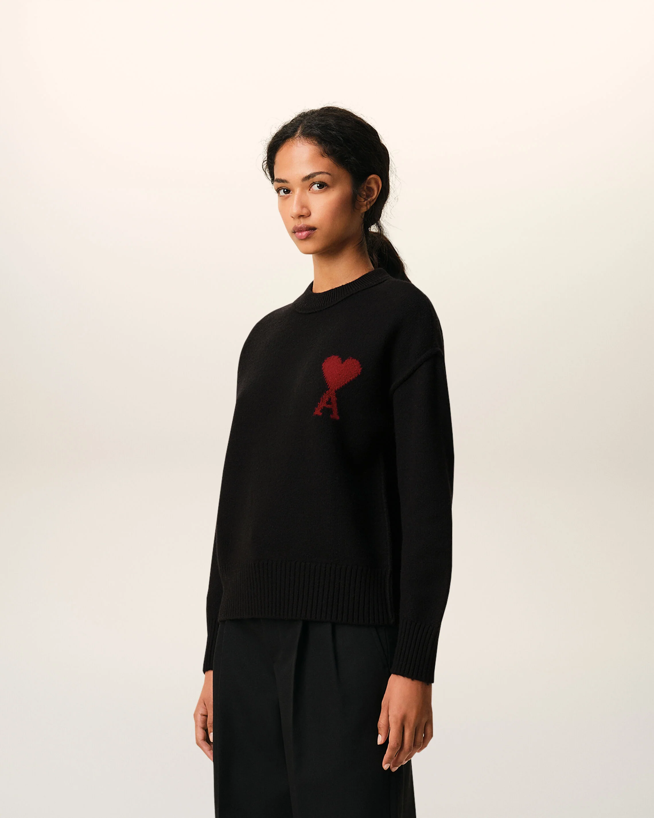 AMI PARIS de Coeur Heavy Knit Sweater in Black / Red