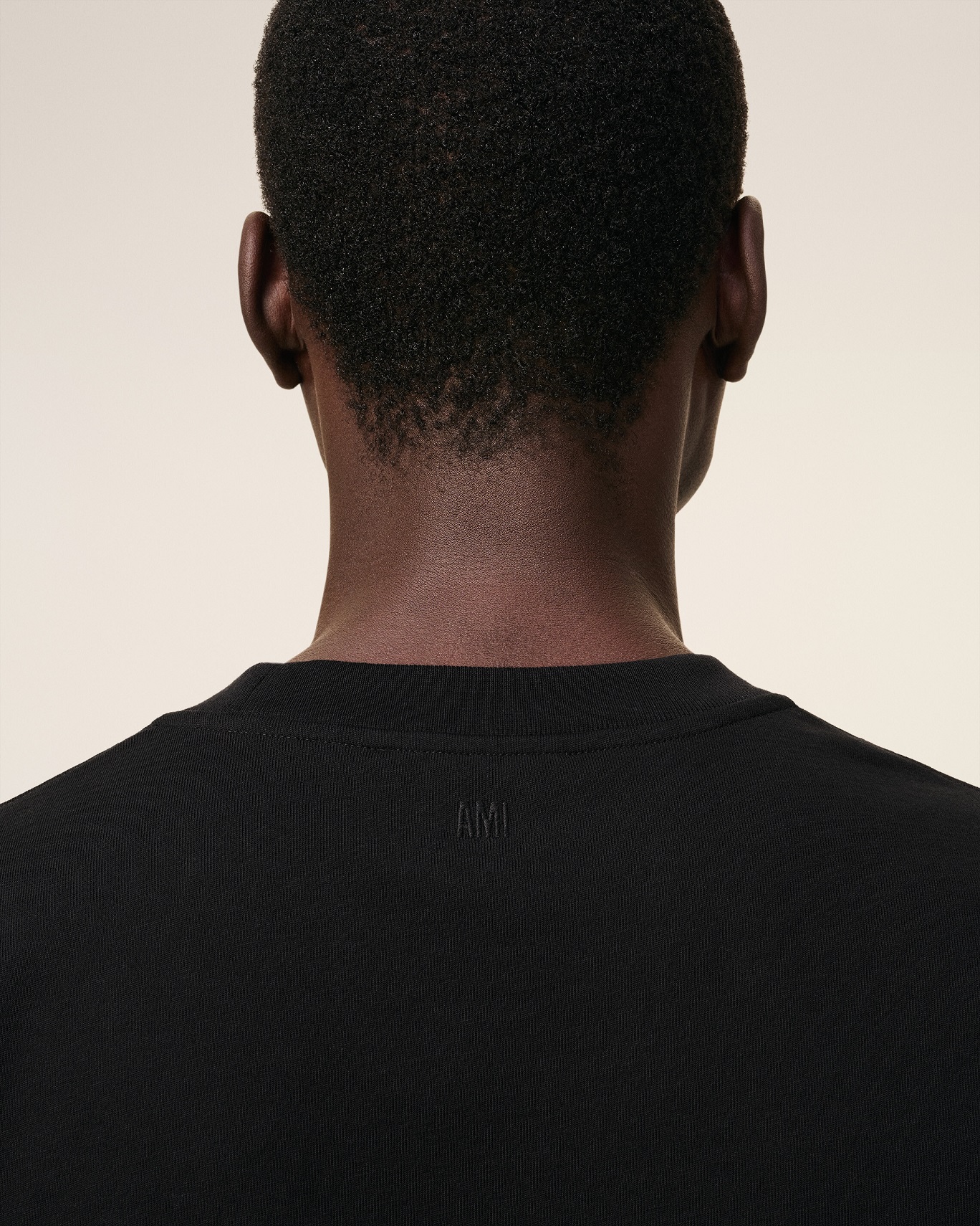 AMI PARIS de Coeur Big Logo T-Shirt in Black