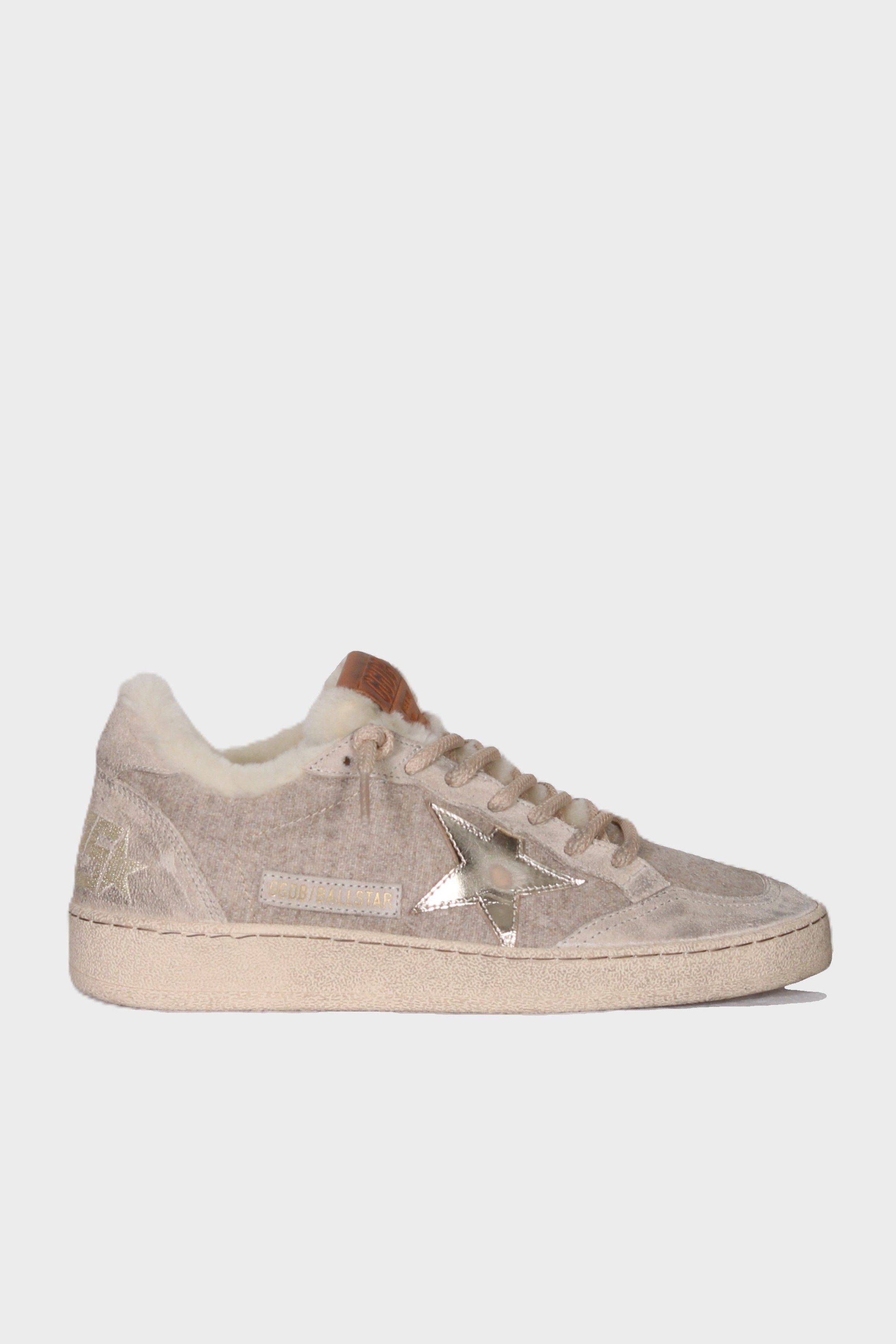 GOLDEN GOOSE Ballstar Shearling in Taupe