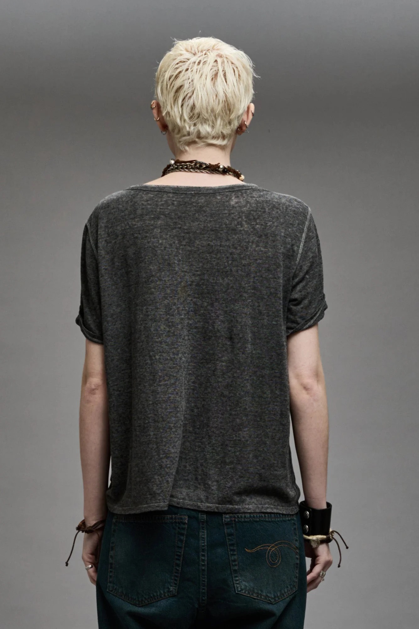 R13 Low Neck Henley Tee in Charcoal XS