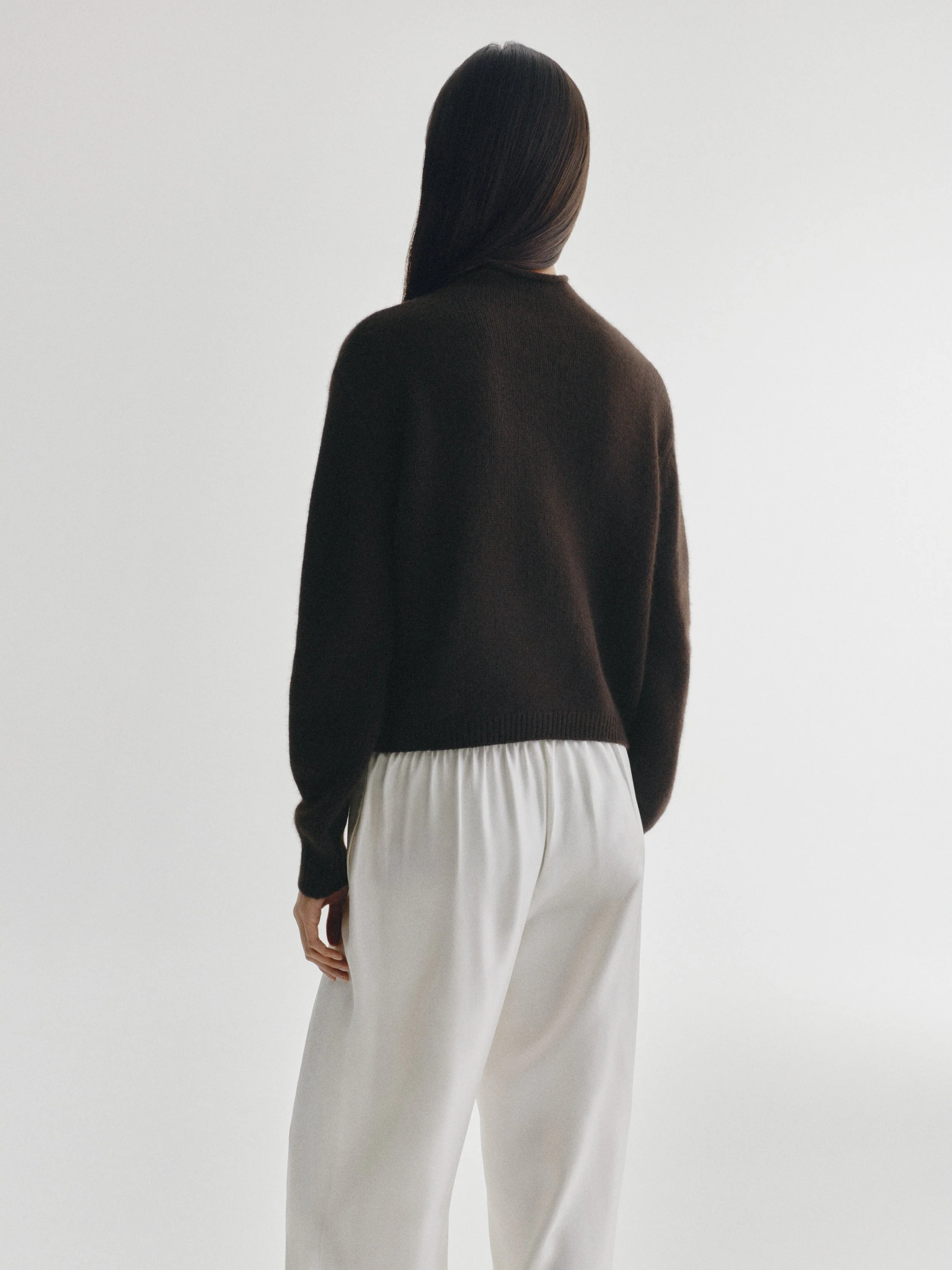 LISA YANG Zirelle Cashmere Cardigan in Dark Oak