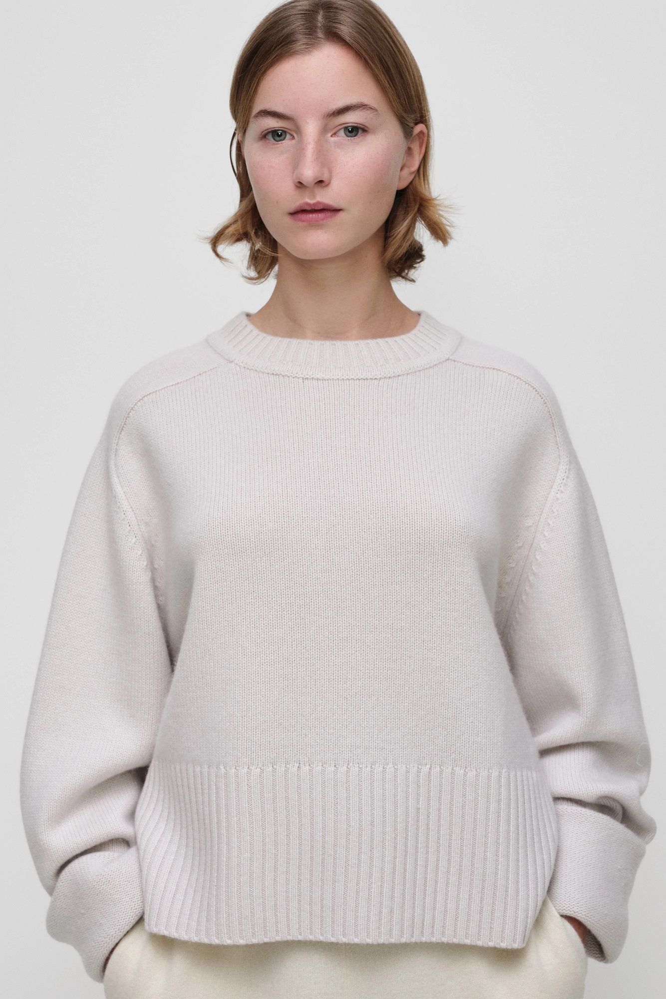 Extreme Cashmere Sweater N°53 Judith in Chalk