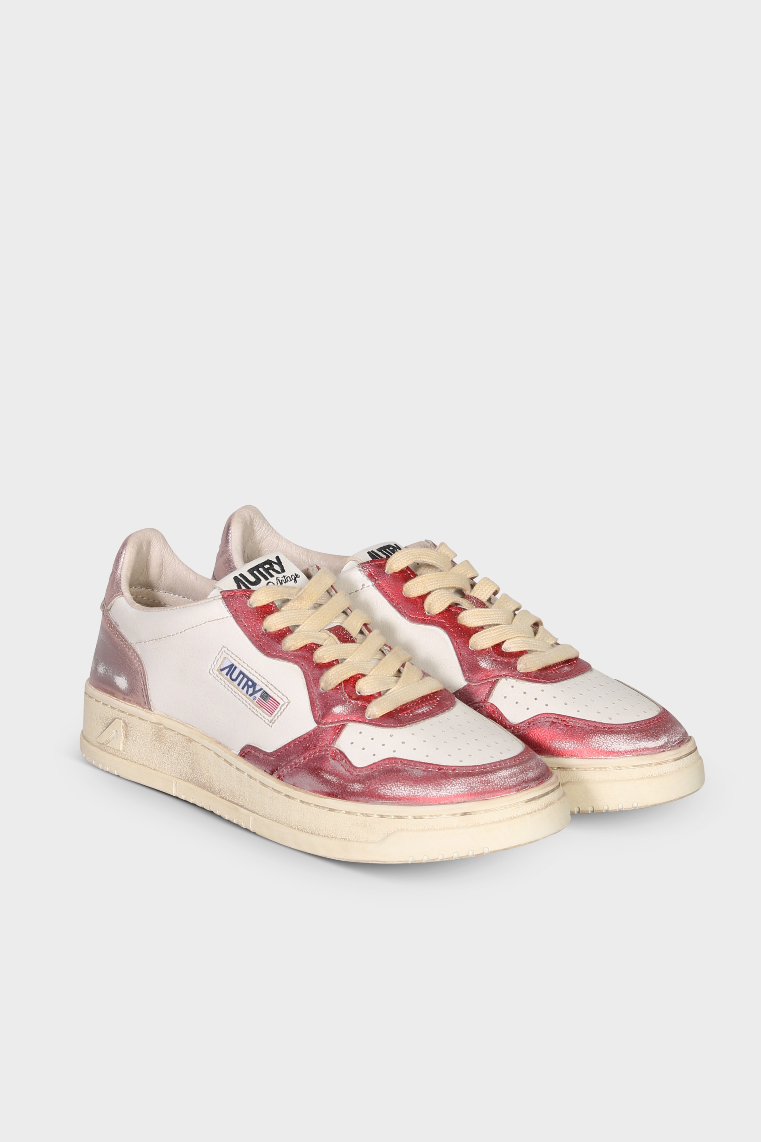 AUTRY ACTION SHOES Super Vintage Low Sneaker in Red/Pink 41