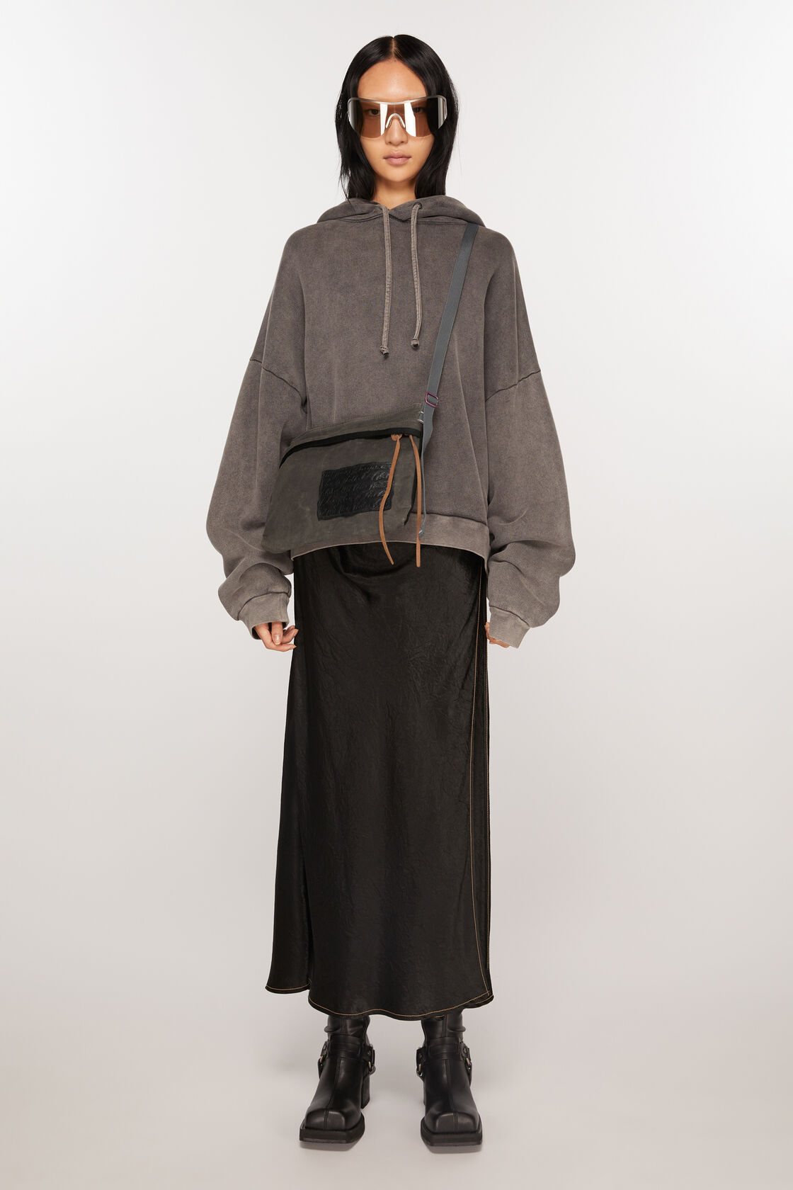 ACNE STUDIOS Mini Messenger Bag in Grey/Black