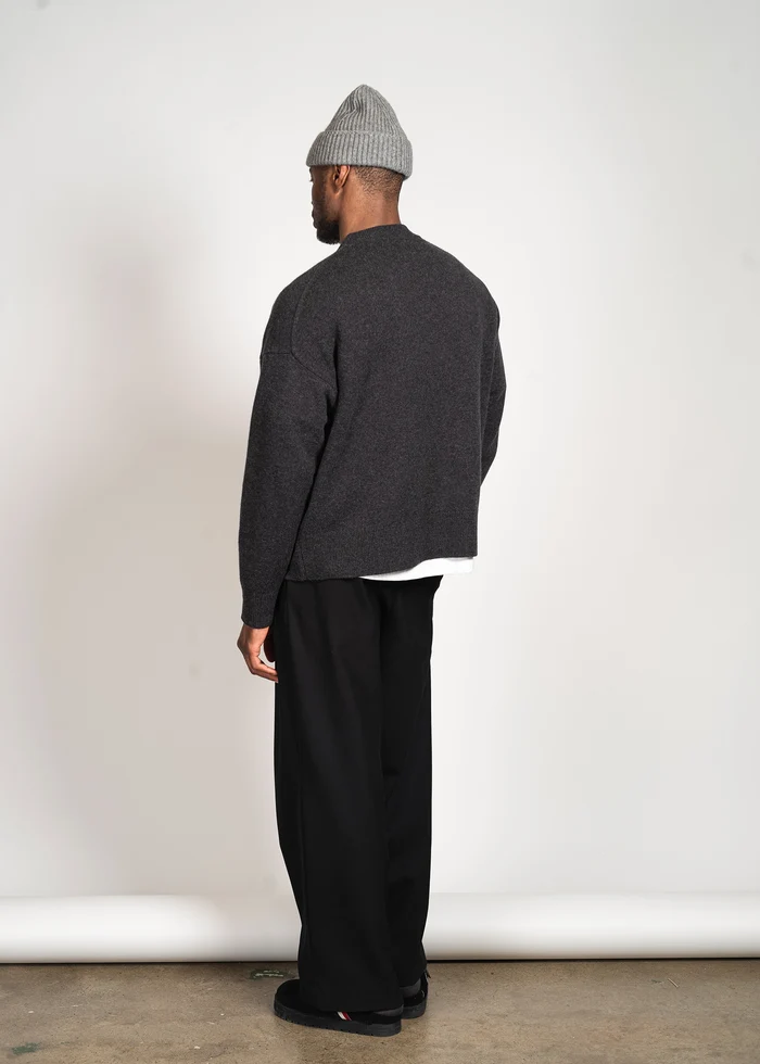 YACAIA Oversize Merino/Cashmere Sweater in Black Melange