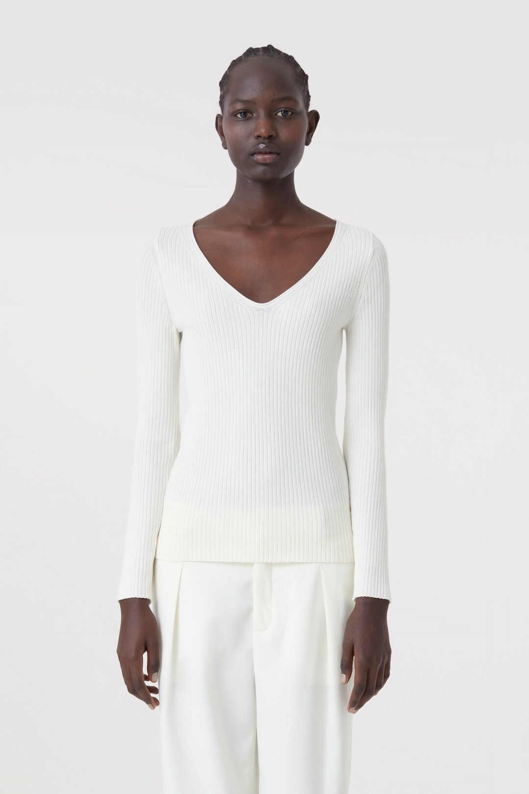 CLOSED Knitted V-Neck Longsleeve in Offwhite