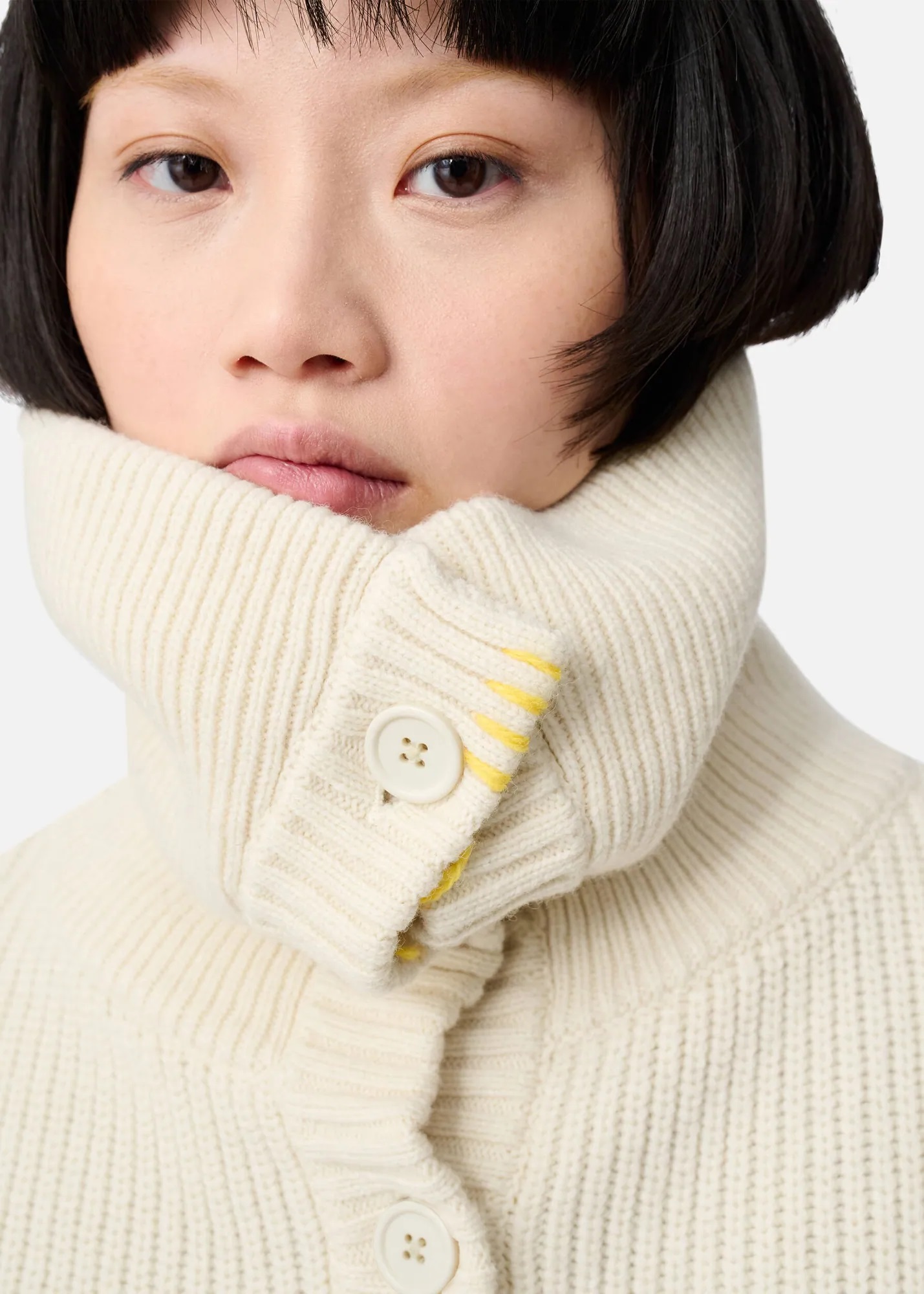 AXEL ARIGATO Heavy Knit Cardigan in Creme
