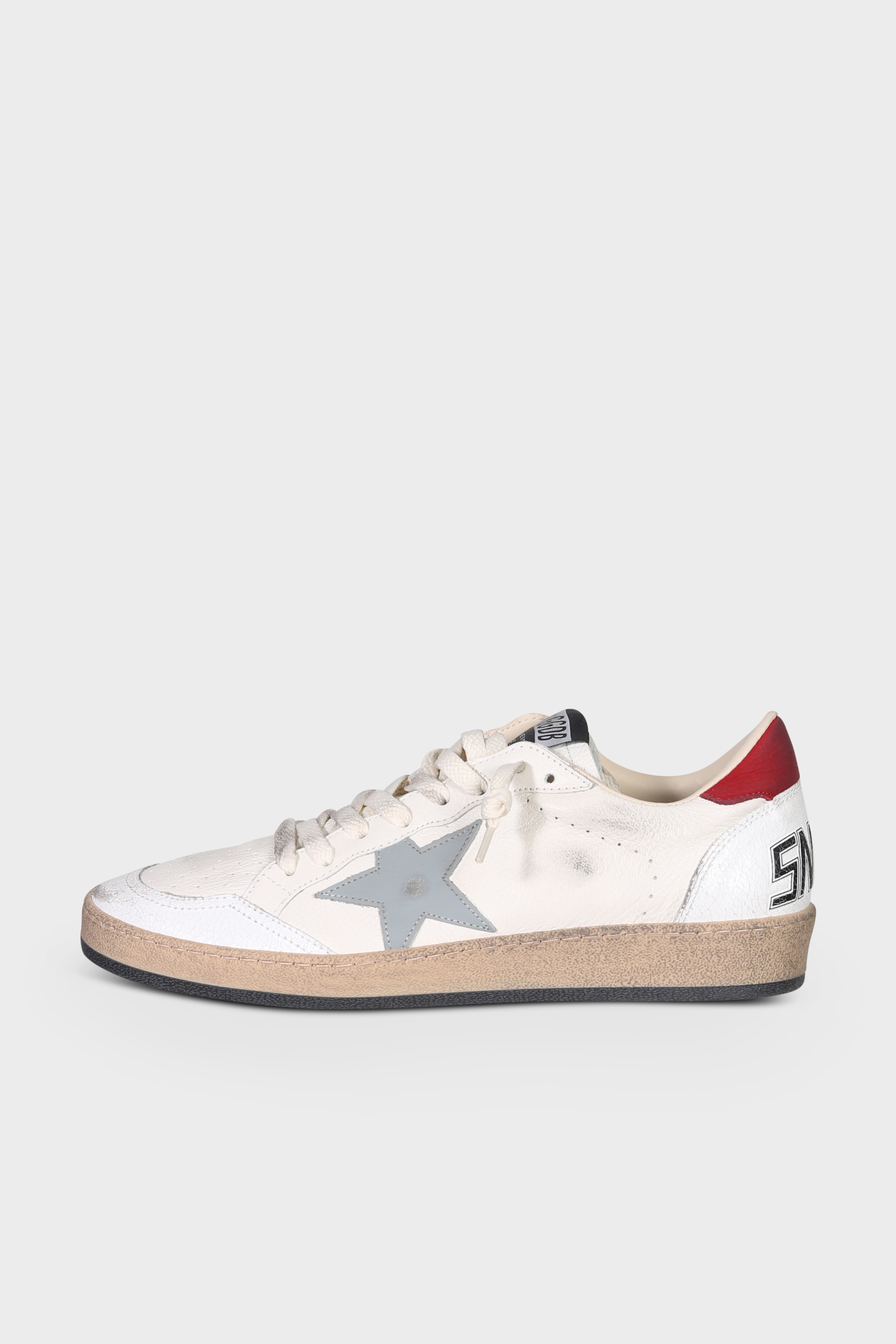 GOLDEN GOOSE Ballstar in White/Grey/Red GOLDEN GOOSE Ballstar in White/Grey/Red