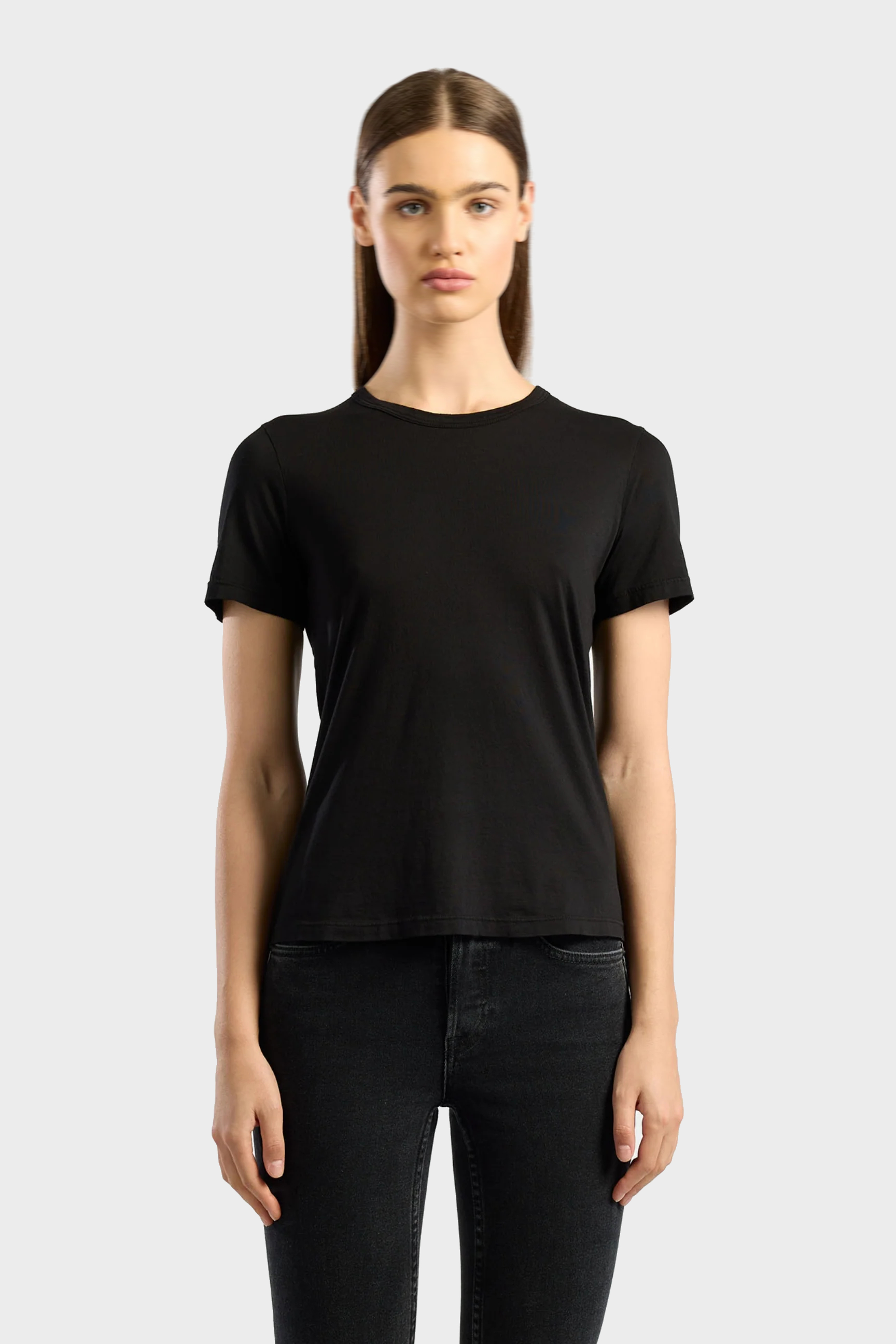 COTTON CITIZEN Standard T-Shirt in Jet Black