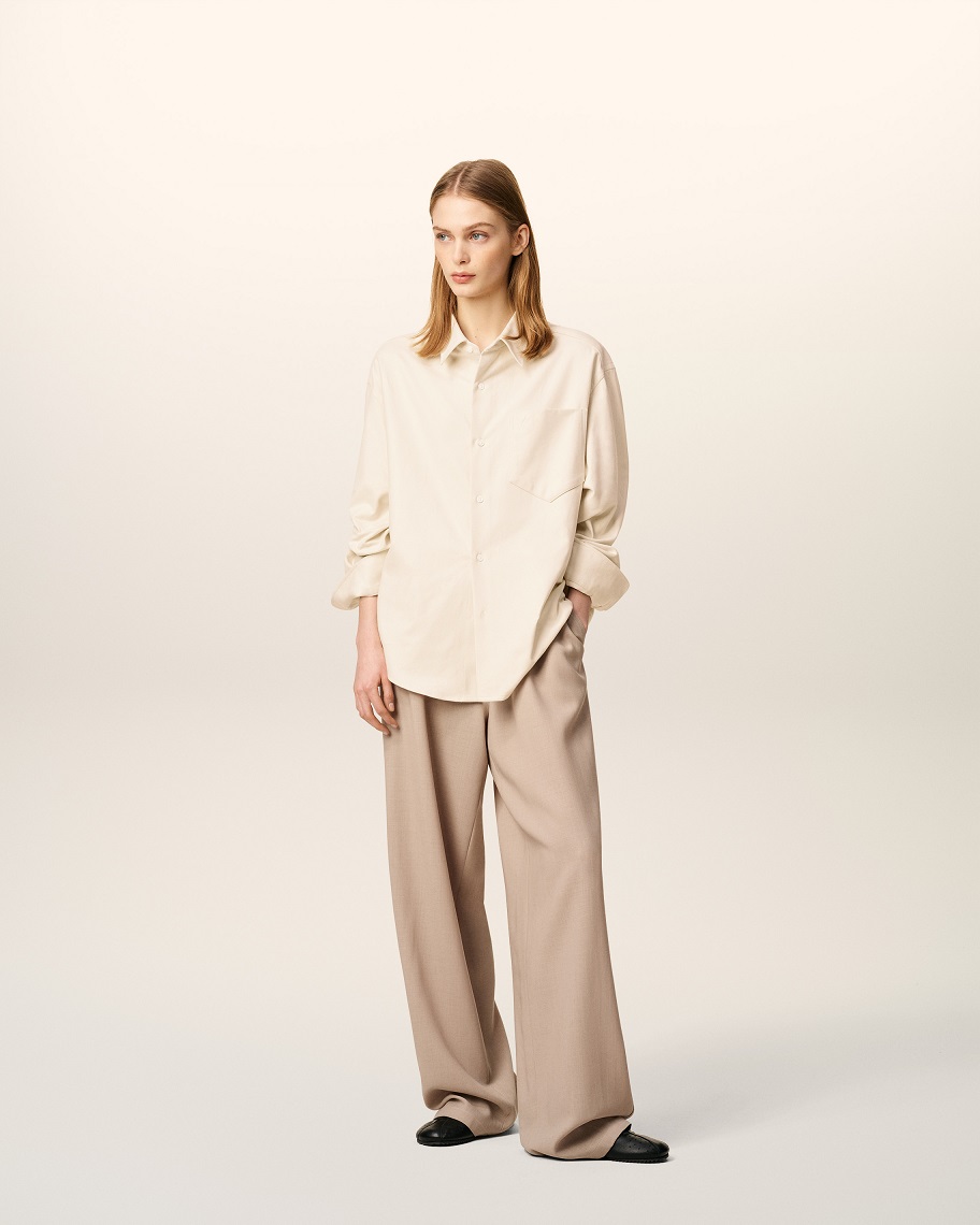 AMI PARIS de Coeur Boxy Fit Brushed Cotton Shirt in Light Ivory