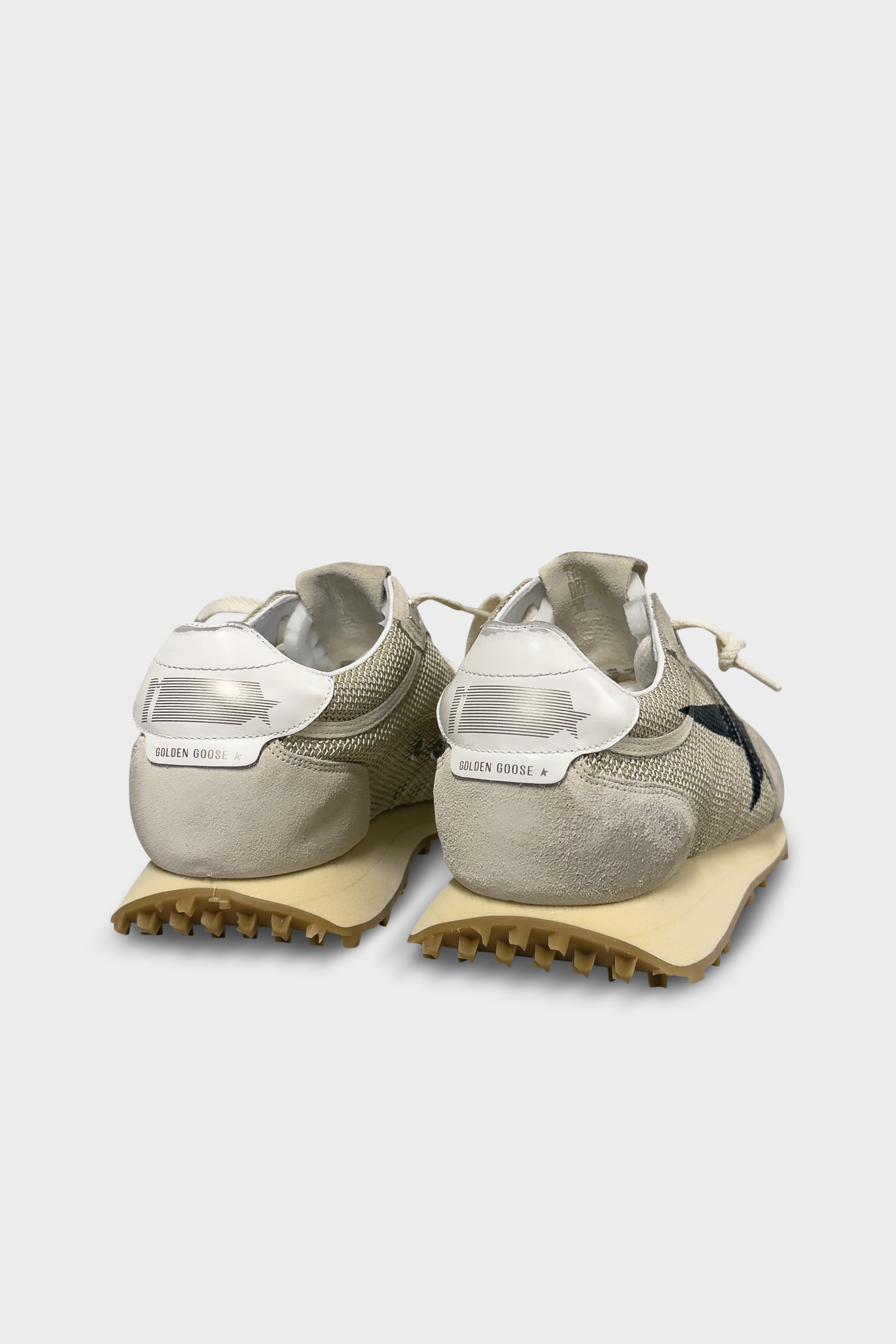 GOLDEN GOOSE Marathon in Beige/Black