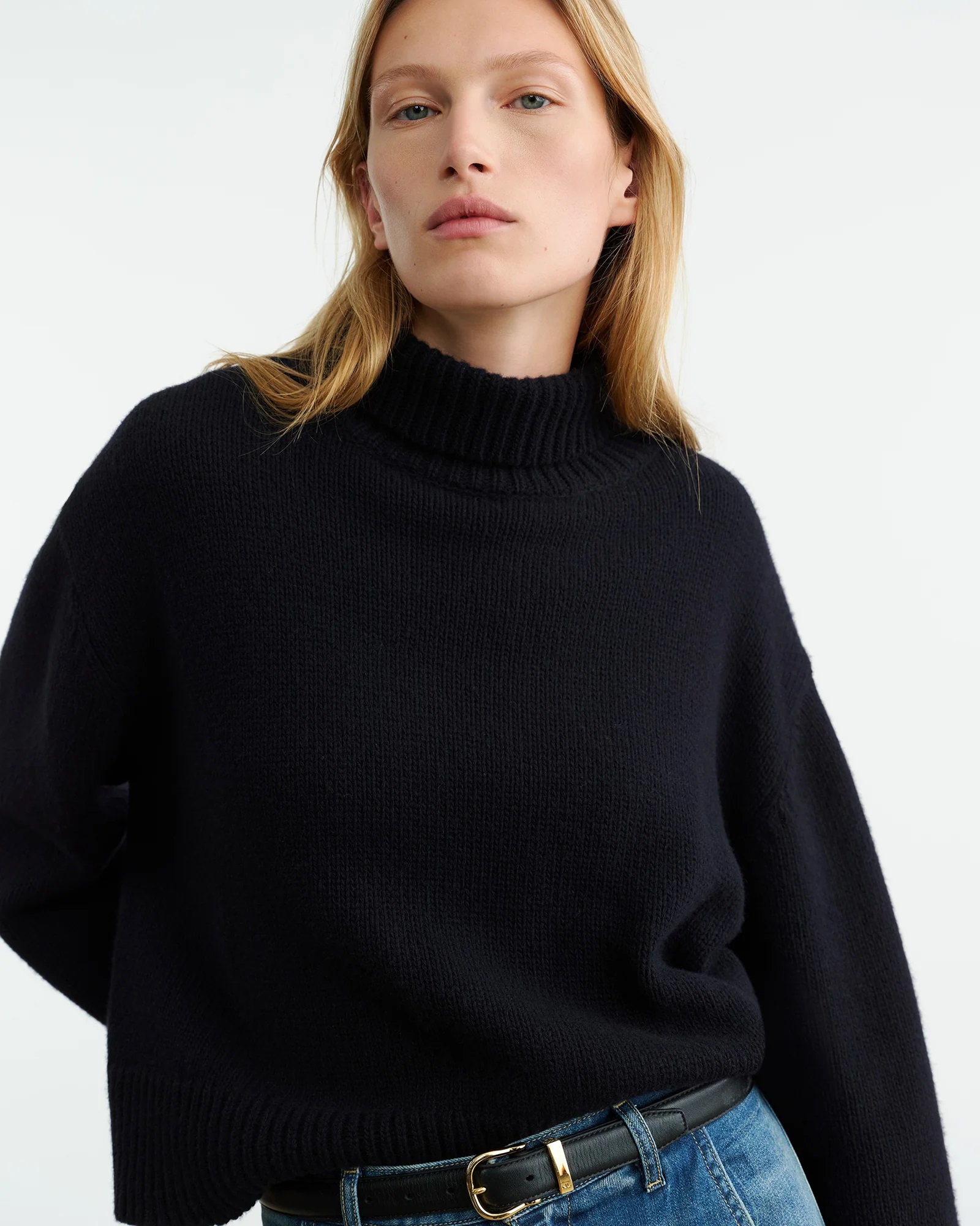 NILI LOTAN Omaira Turtleneck Knit Sweater in Army Green