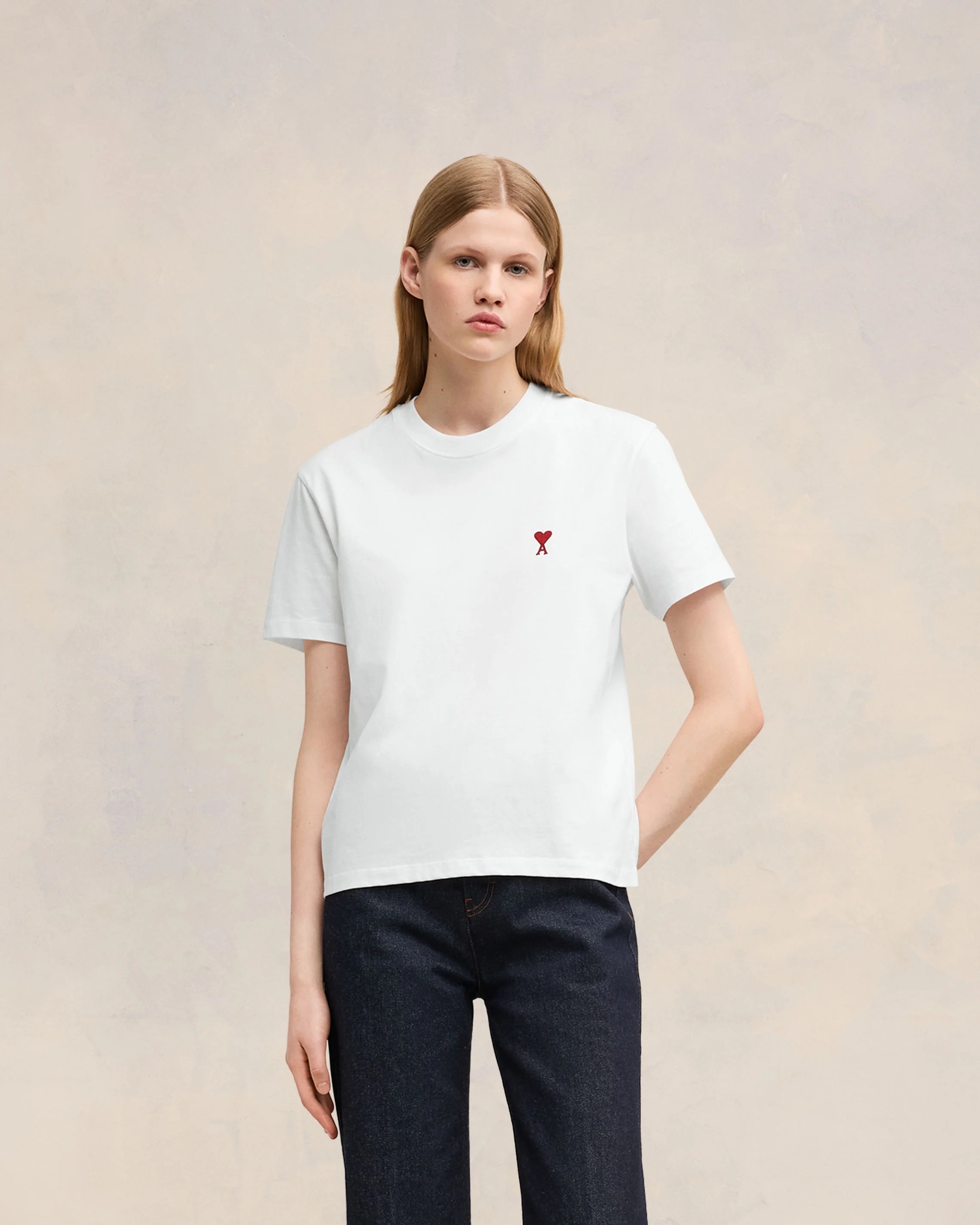 AMI PARIS de Coeur Classic Fit T-Shirt in White M