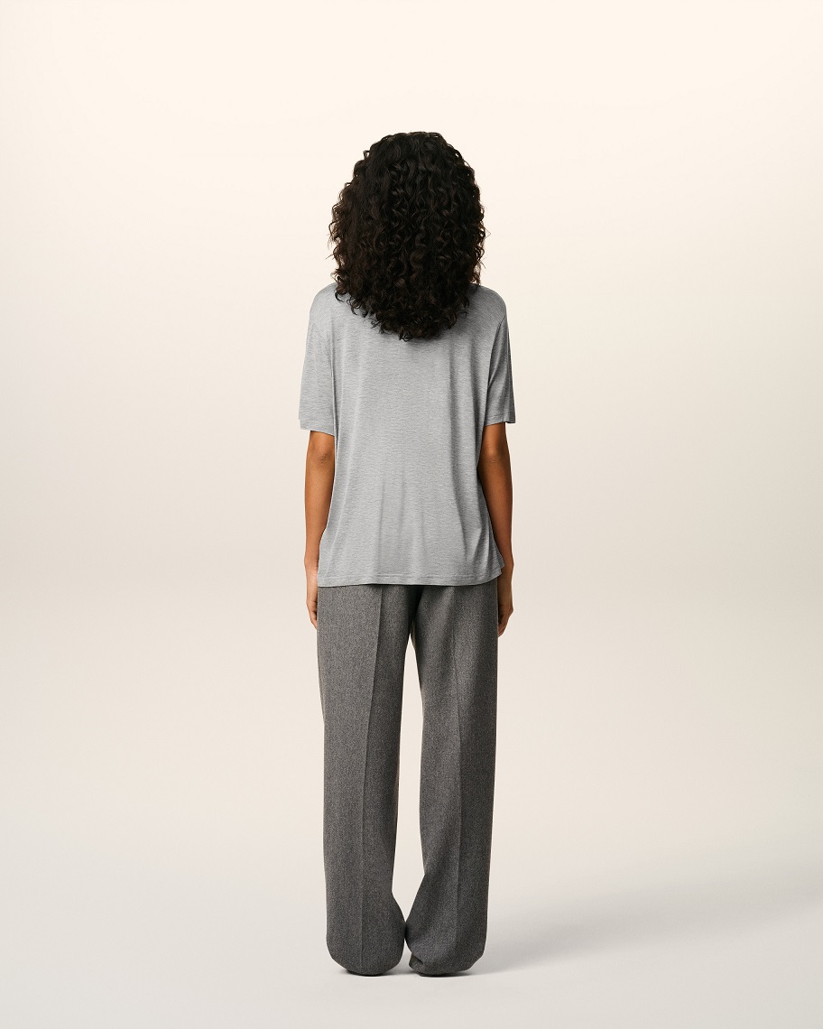 AMI PARIS Viscose Silk T-Shirt in Heather Grey