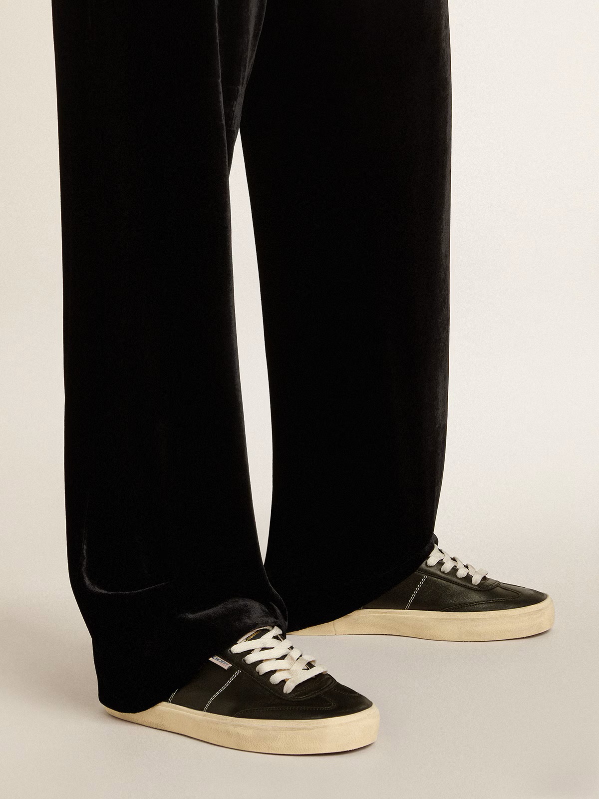 GOLDEN GOOSE Soul Star in Black