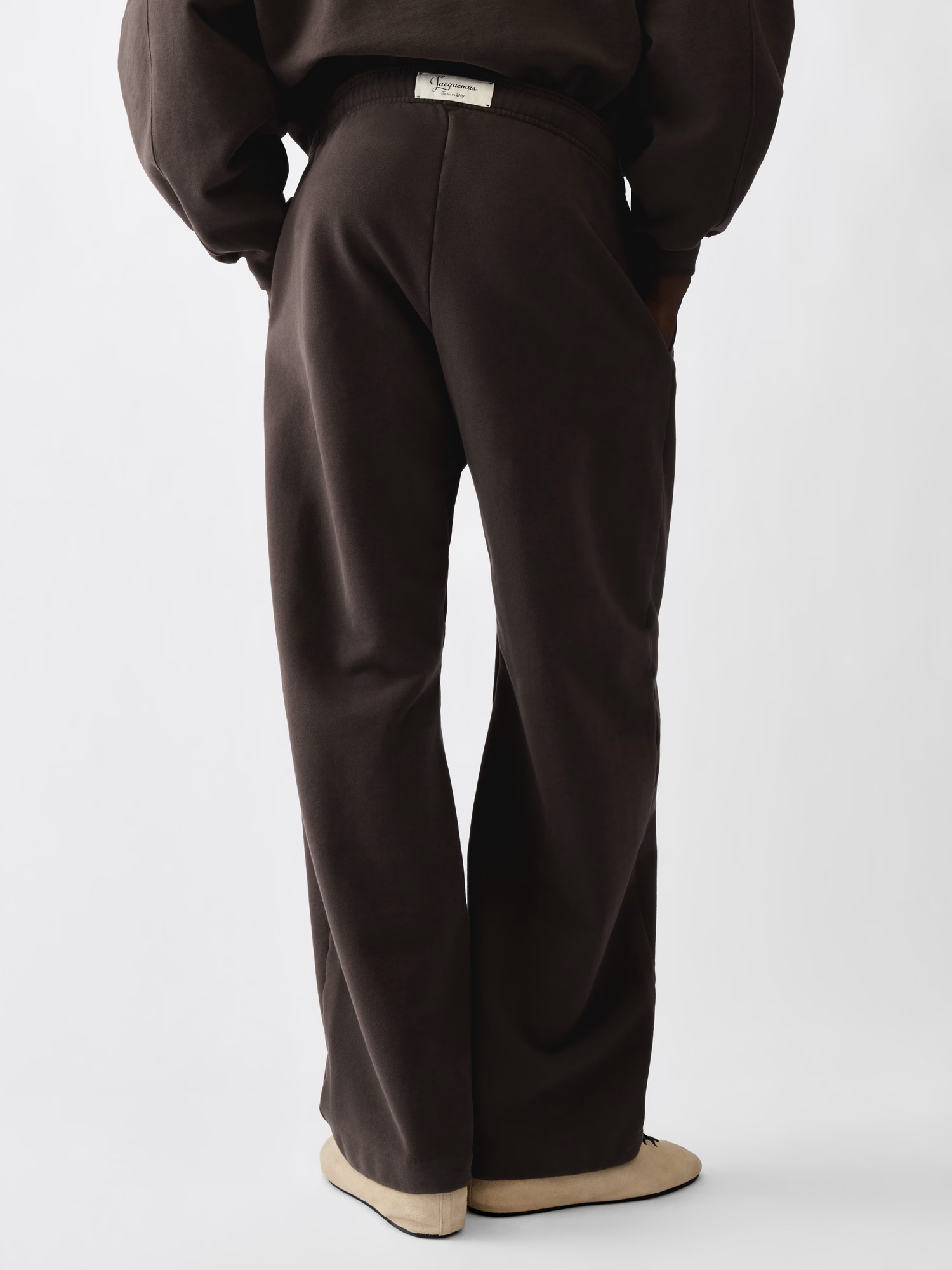 JACQUEMUS Corso Sweatpant in Brown