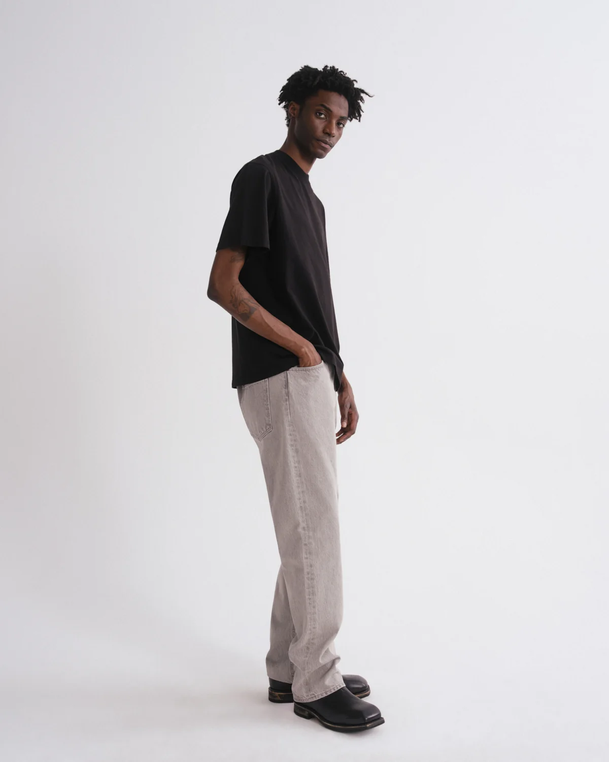 AGOLDE Asha T-Shirt in Black
