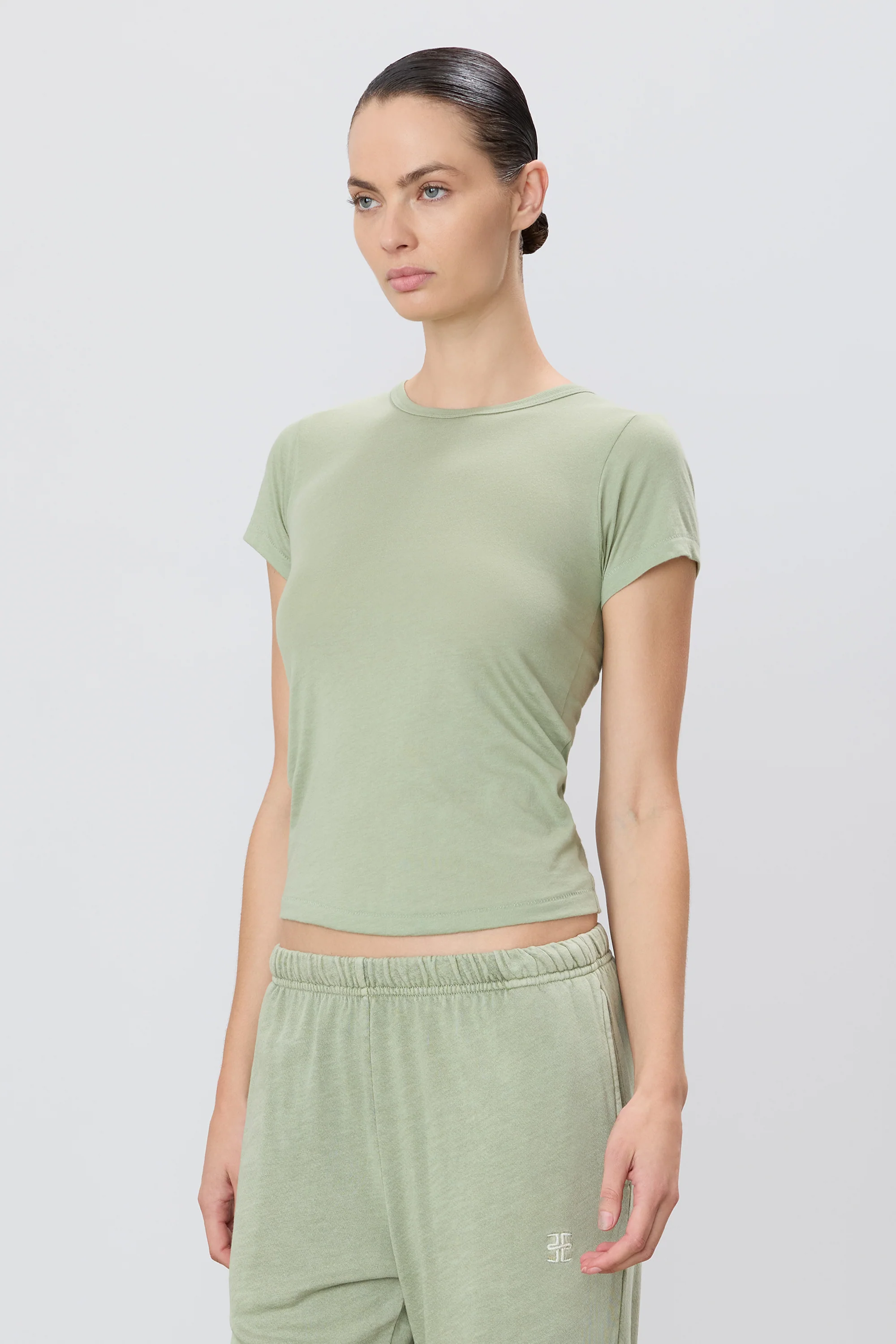 ÉTERNE Fitted Crewneck T-Shirt in Sage ÉTERNE Fitted Crewneck T-Shirt in Sage