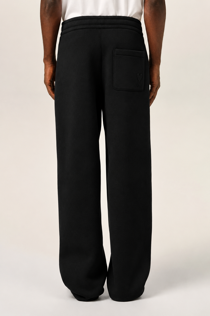 AMI PARIS de Coeur Embossed Heavy Sweatpant in Black