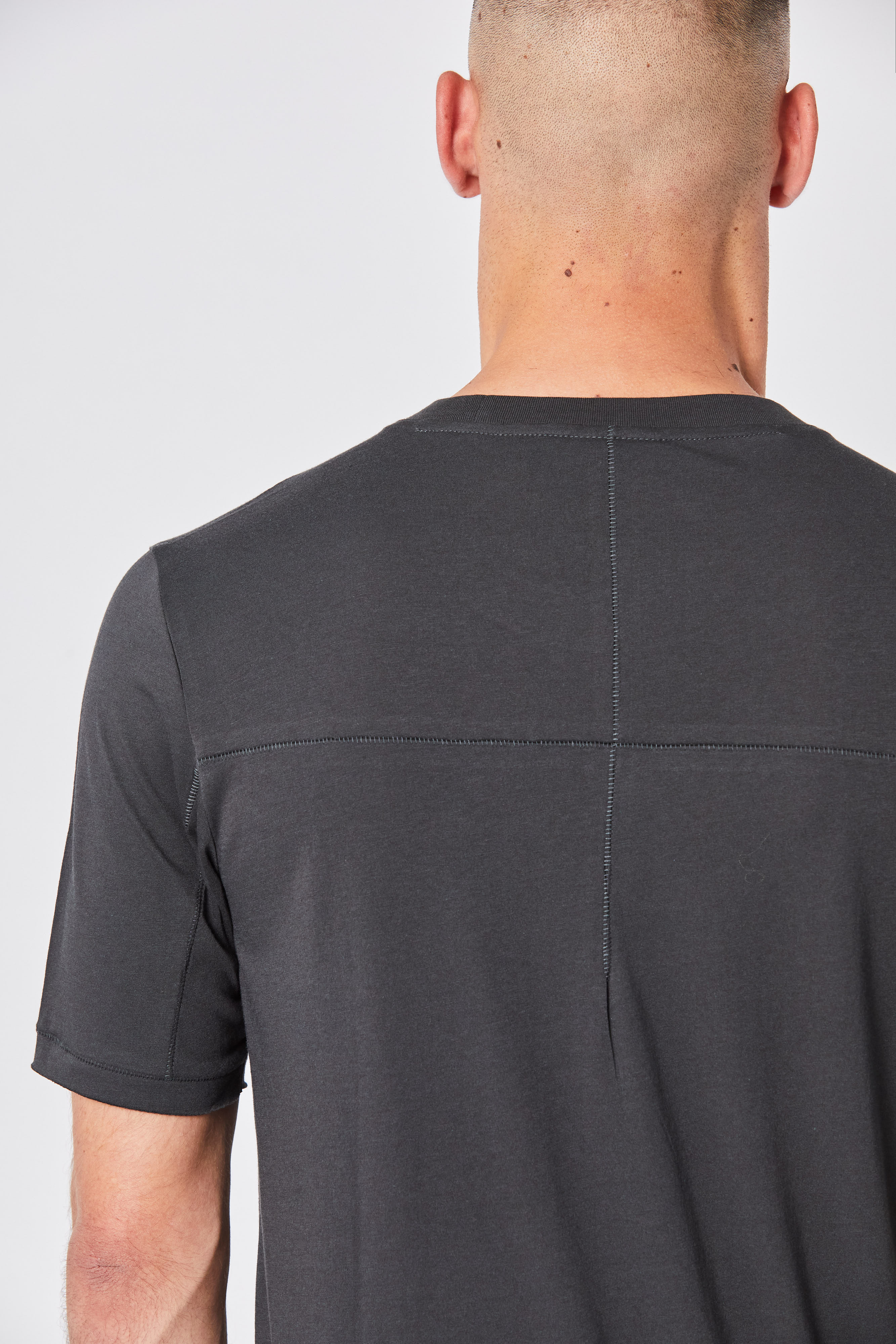 Thom Krom T-Shirt in Graphite