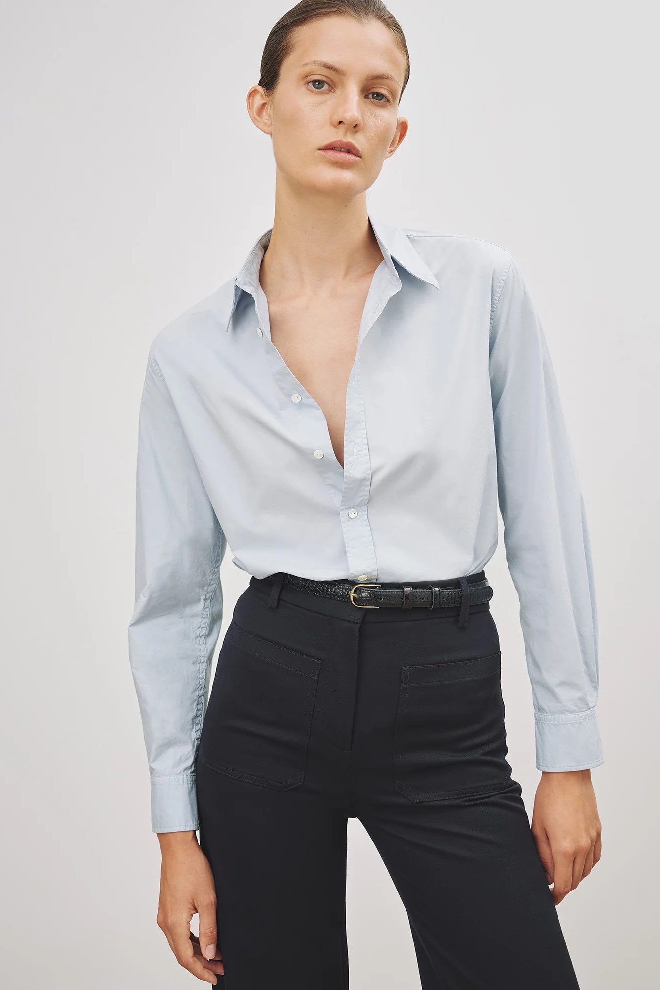 NILI LOTAN Raphael Classic Shirt in Light Blue XS