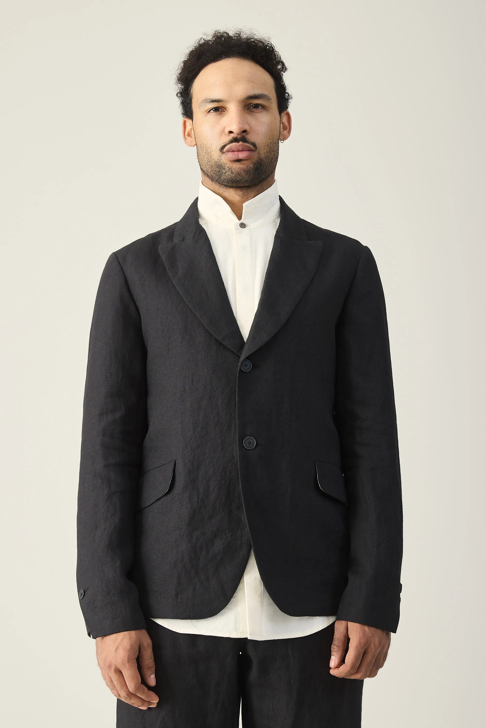 HANNIBAL. Linen Blazer Terence in Washed Black 54