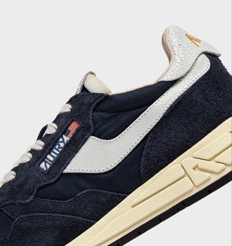 AUTRY ACTION SHOES Reelwind Low Sneaker Nylon in Space