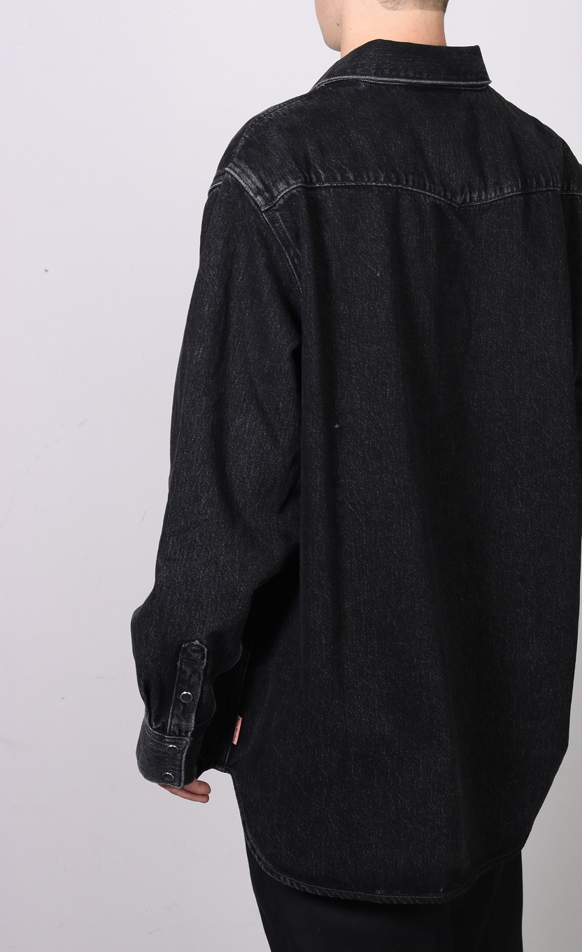 ACNE STUDIOS Oversize Jeans Shirt in Black 48