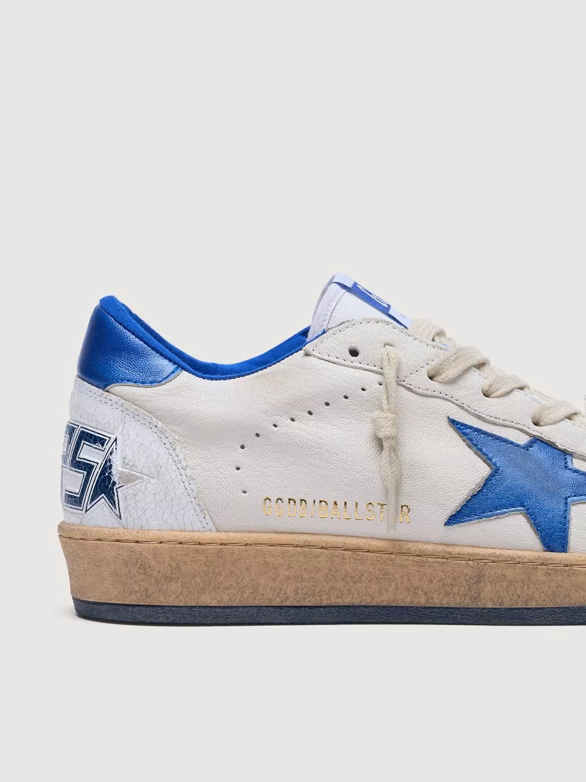 GOLDEN GOOSE Ballstar Nappa in White/Royal Blue