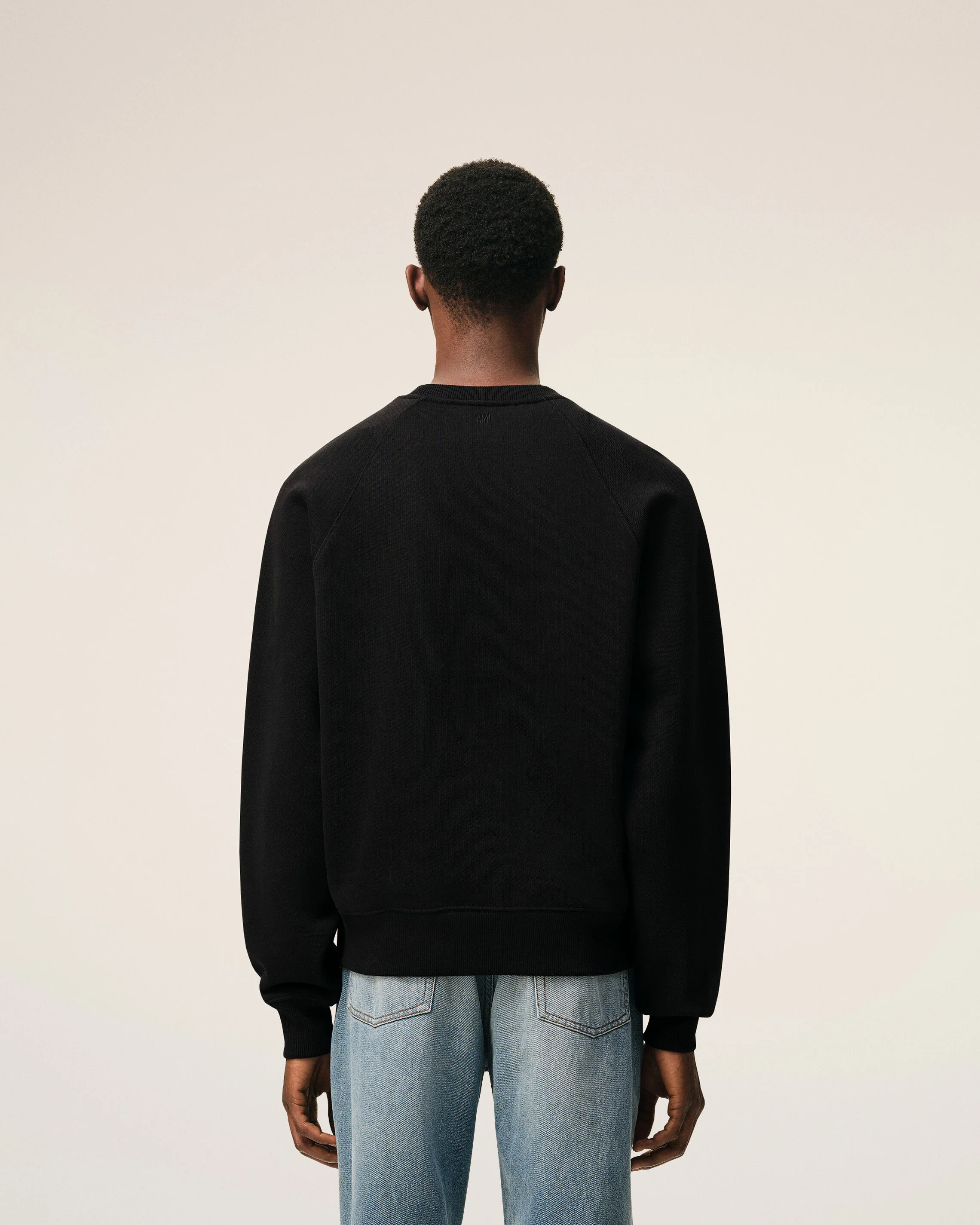 AMI PARIS de Coeur Embossed Sweatshirt in Black