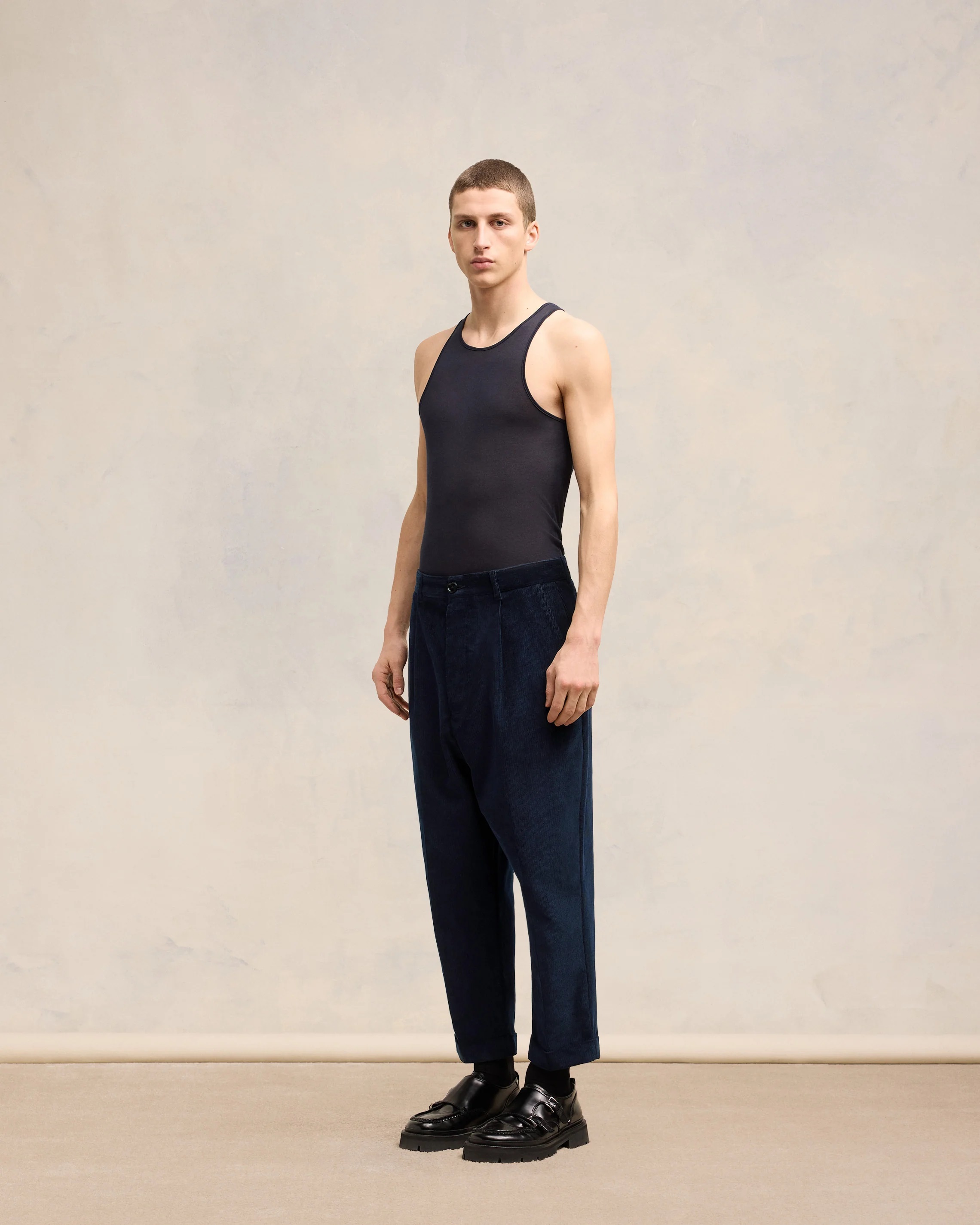 AMI PARIS Corduroy Carrot Oversized Trouser in Navy Blue XXL