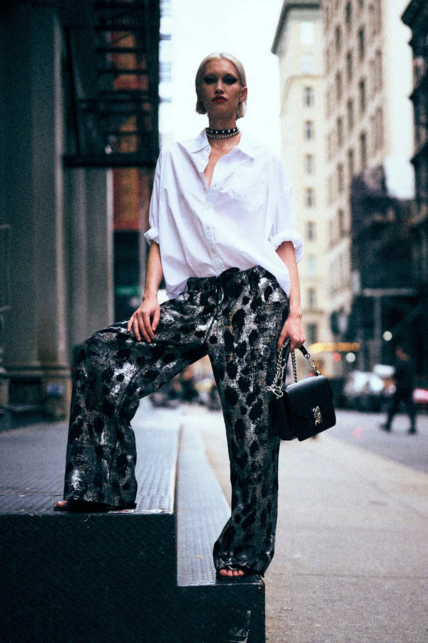 R13 Relaxed Sweatpant in Silver Leopard on Black