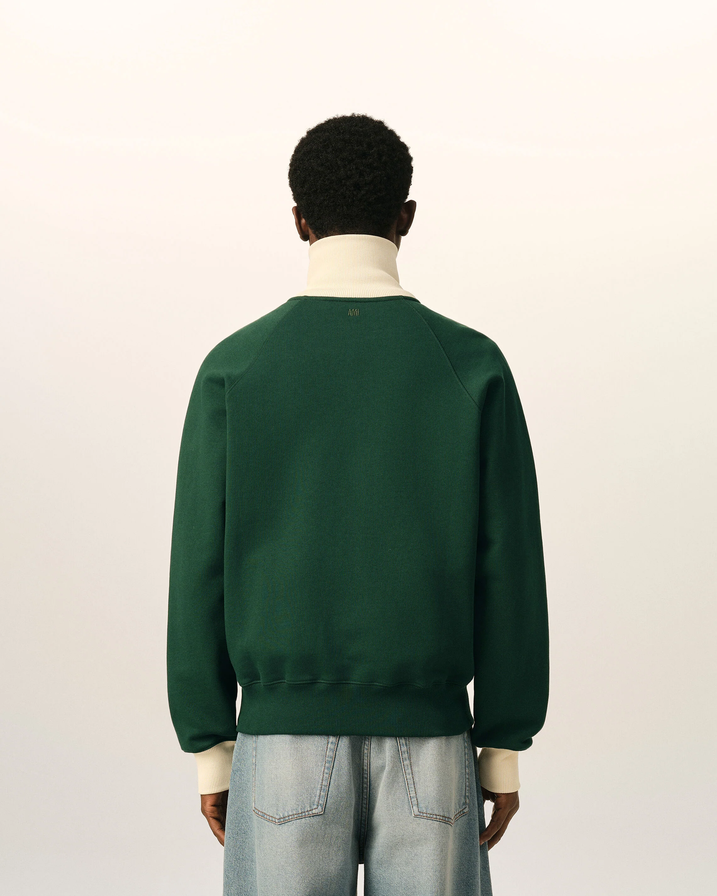AMI PARIS de Coeur Bicolor Zip Sweater in Bottle Green / Ivory