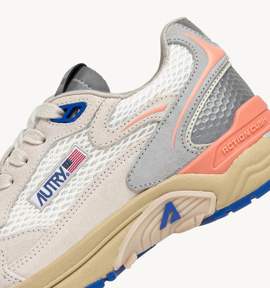 AUTRY ACTION SHOES Hyperway in Suede/Mesh/White/Peach/Pink