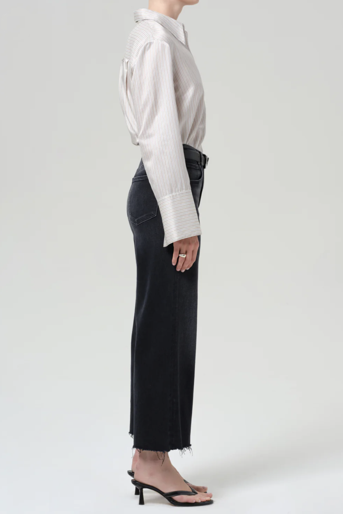CITIZENS OF HUMANITY Lyra Wide Leg Crop Jeans in Washed Black