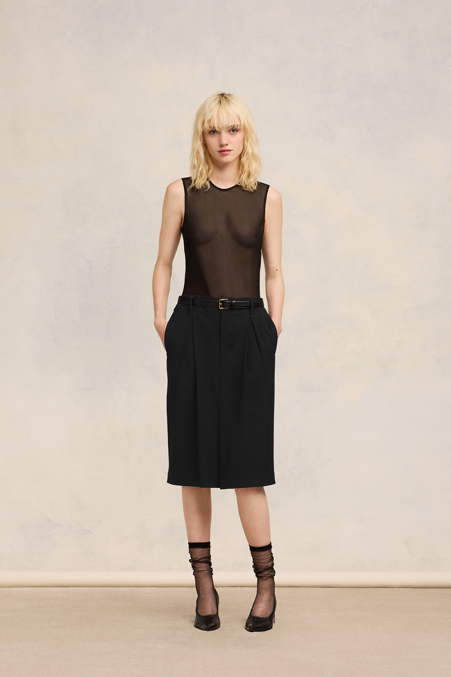 AMI PARIS Pencil Skirt in Black FR36 / DE34