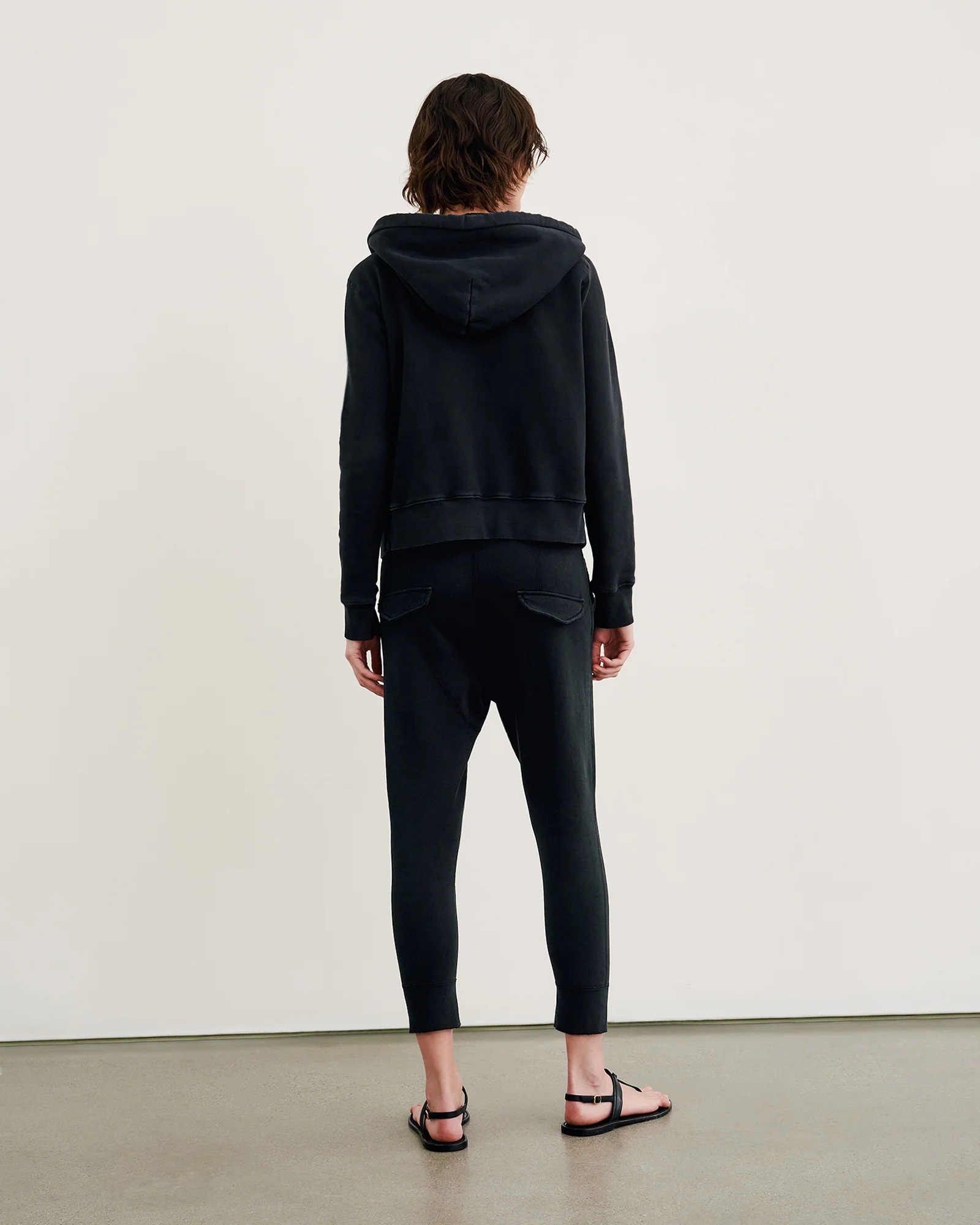 NILI LOTAN Nolan Sweatpant in Washed Black XL